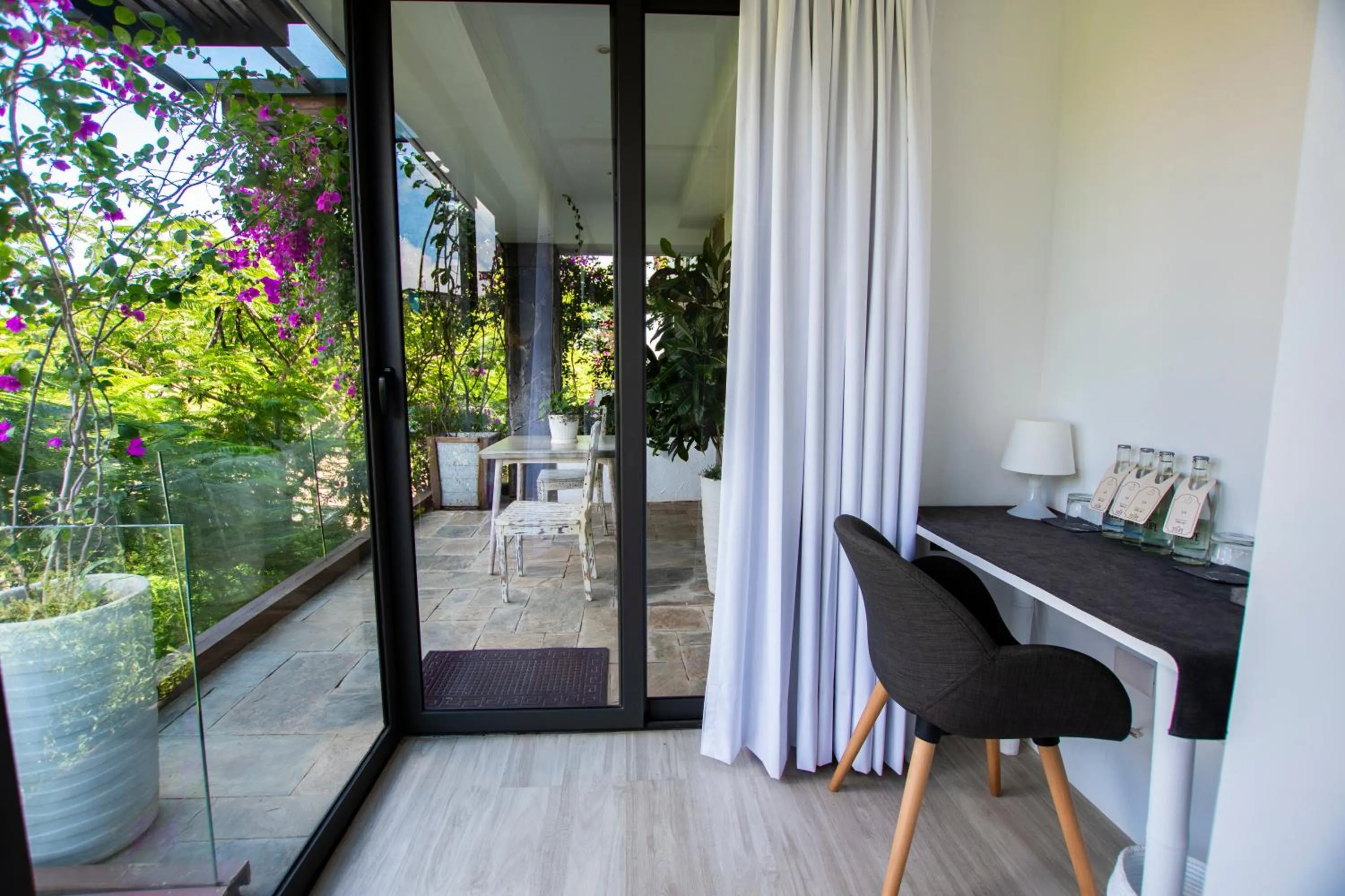 Day in Golden Bay Galapagos