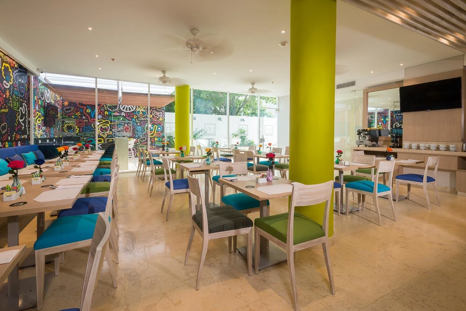 Restaurant/places to eat in bh Barranquilla