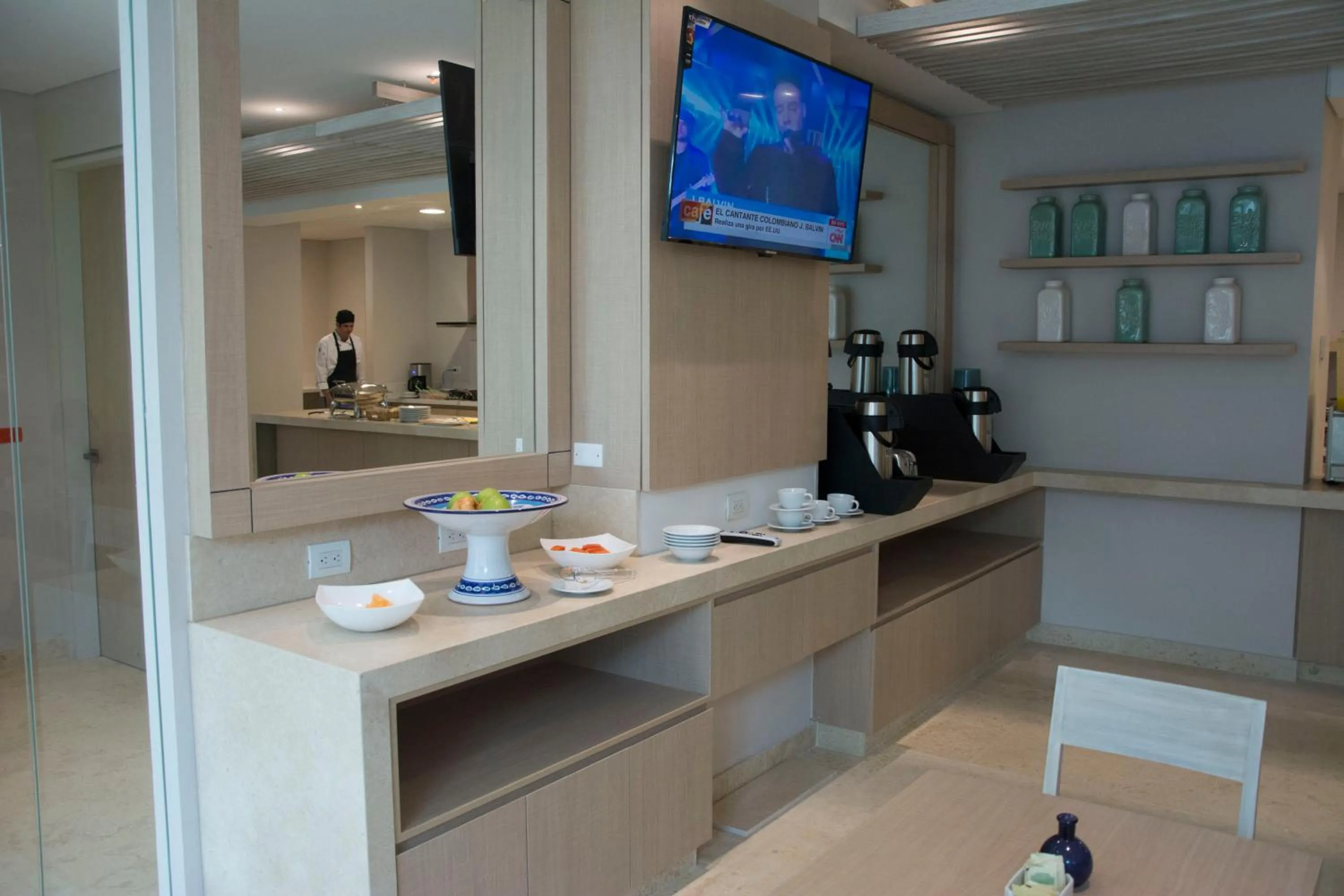 Continental breakfast in bh Barranquilla