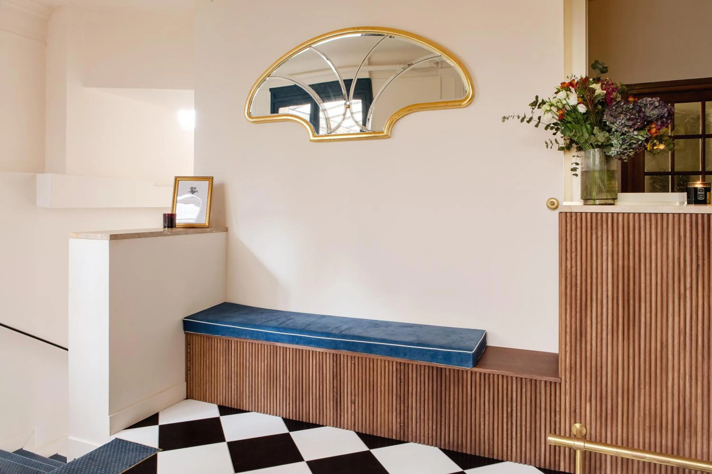 Lobby or reception in Hôtel de la Comète