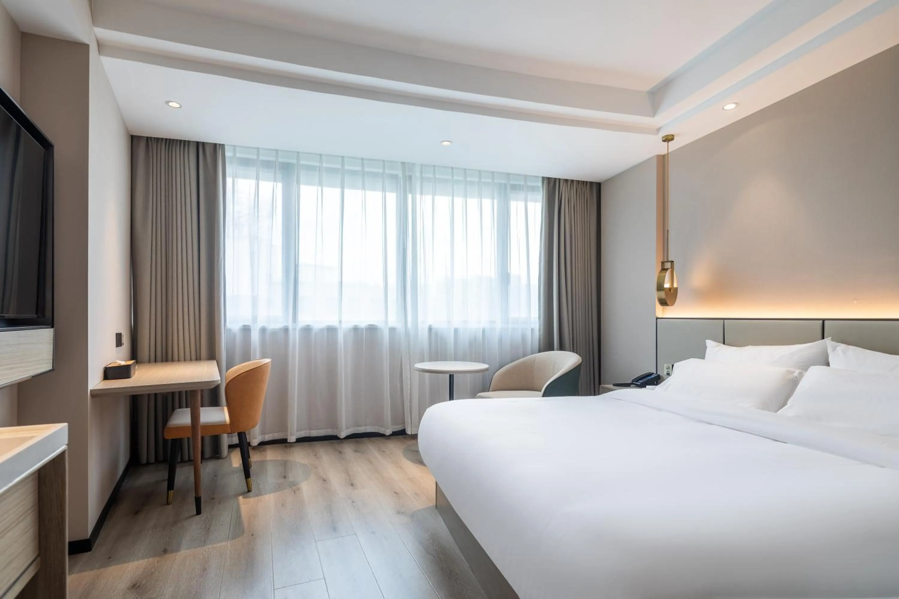 Mainland Chinese Citizens - Deluxe Queen Room in Xinhuating Business Hotel