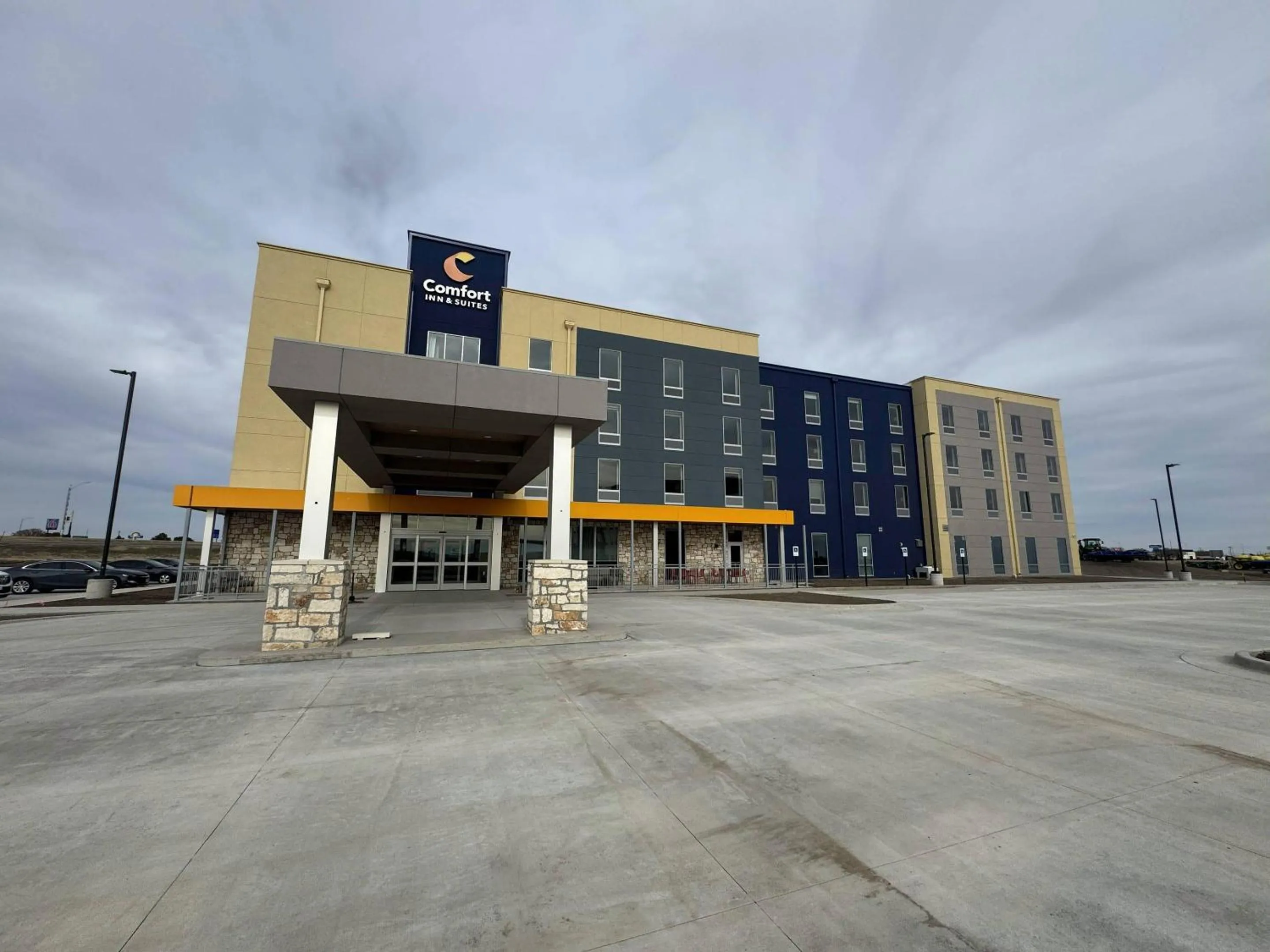 Property building in Comfort Inn & Suites Colby