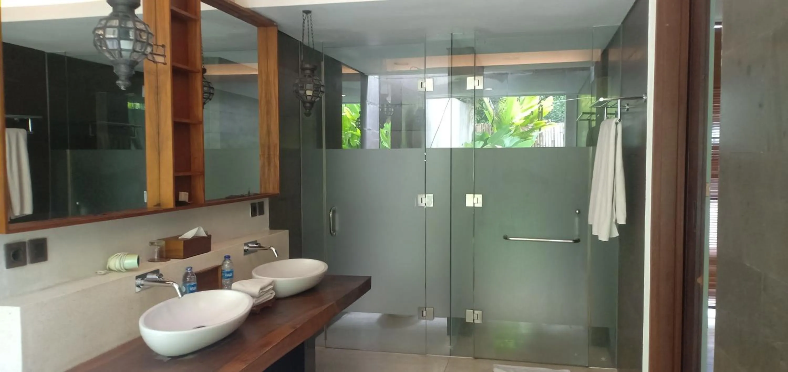 Bathroom in Regali Villa Canggu