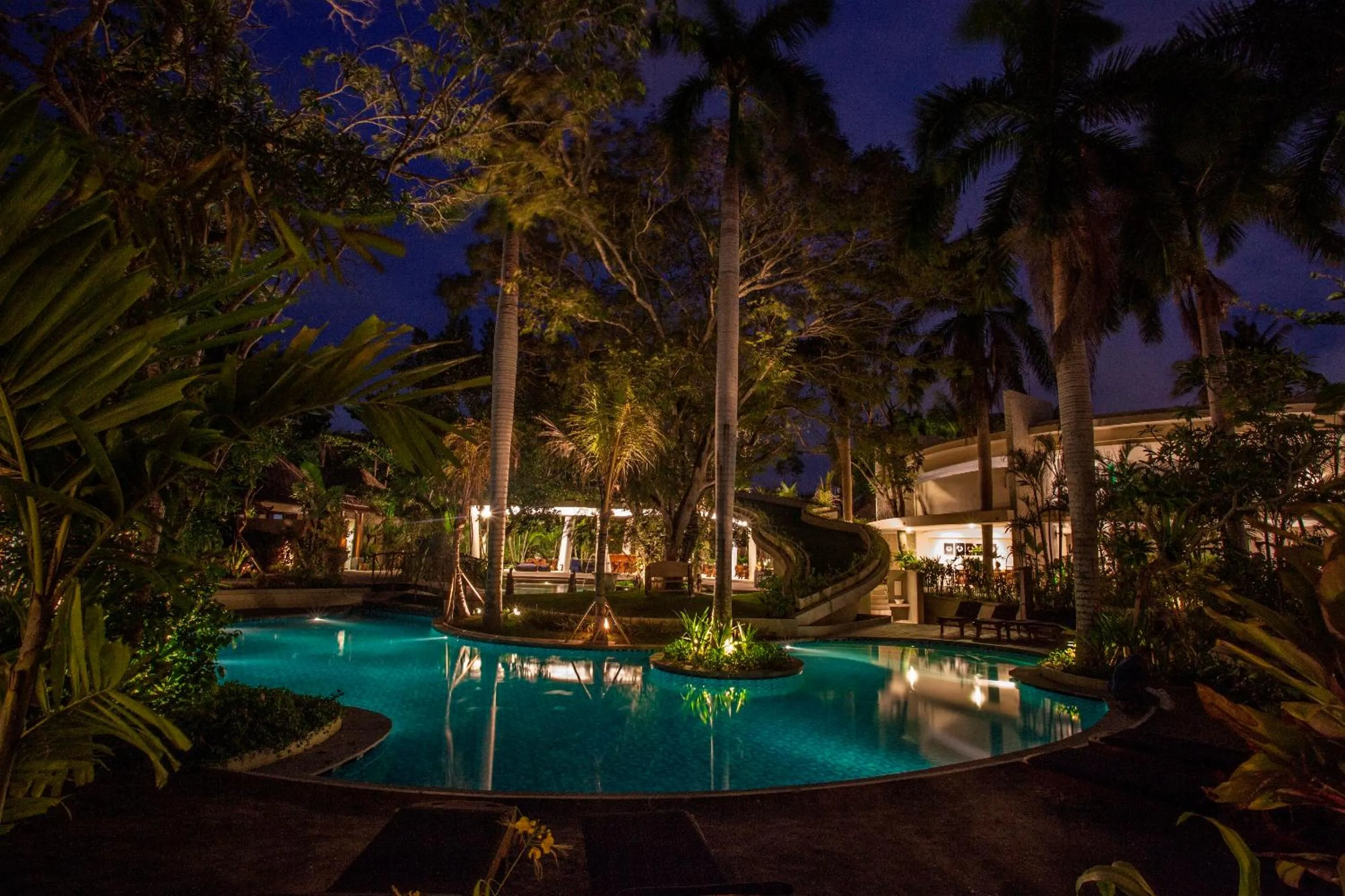 Night in Regali Villa Canggu