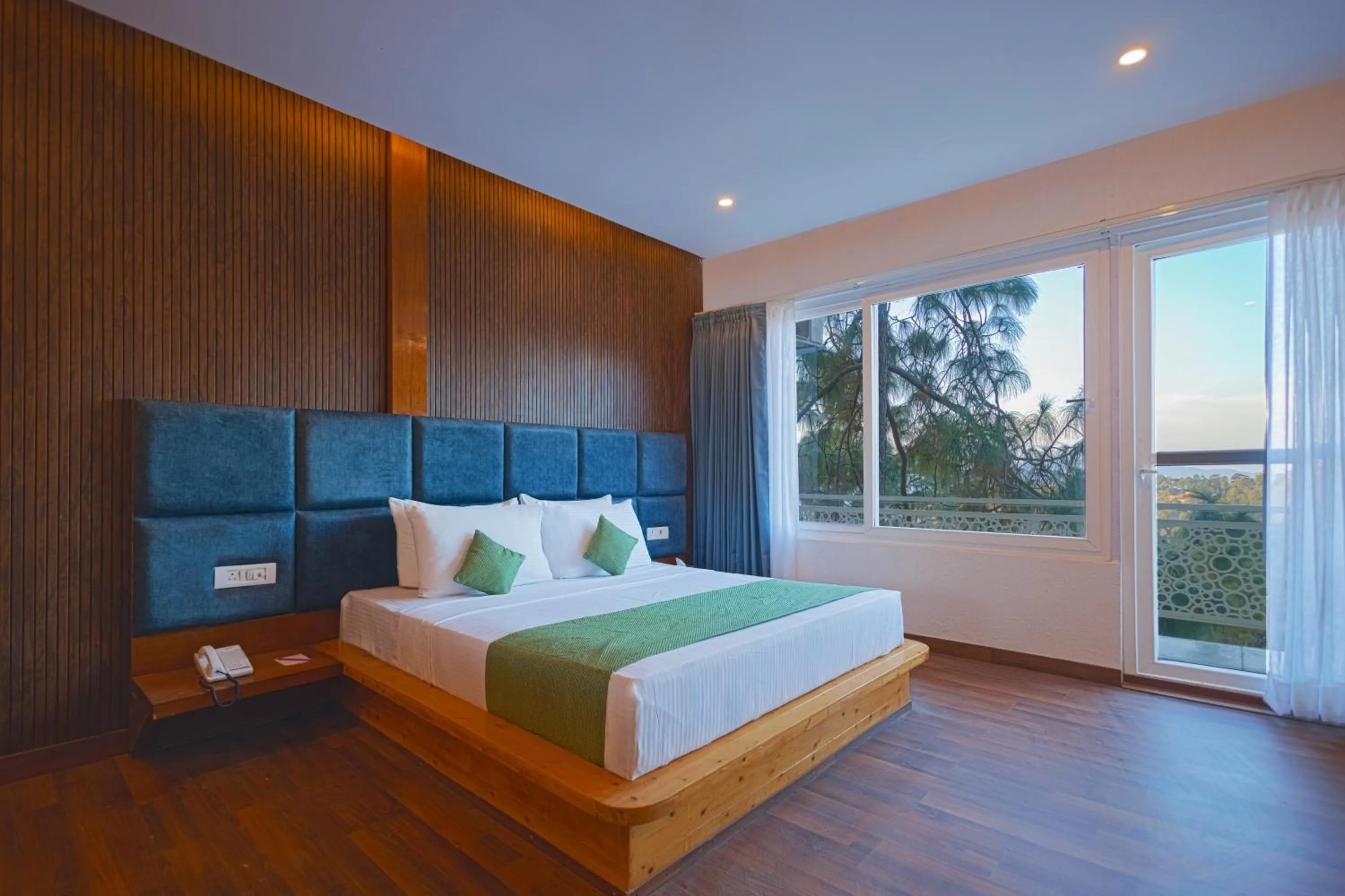Bedroom, Bed in Sterling Valley of Pine Lansdowne
