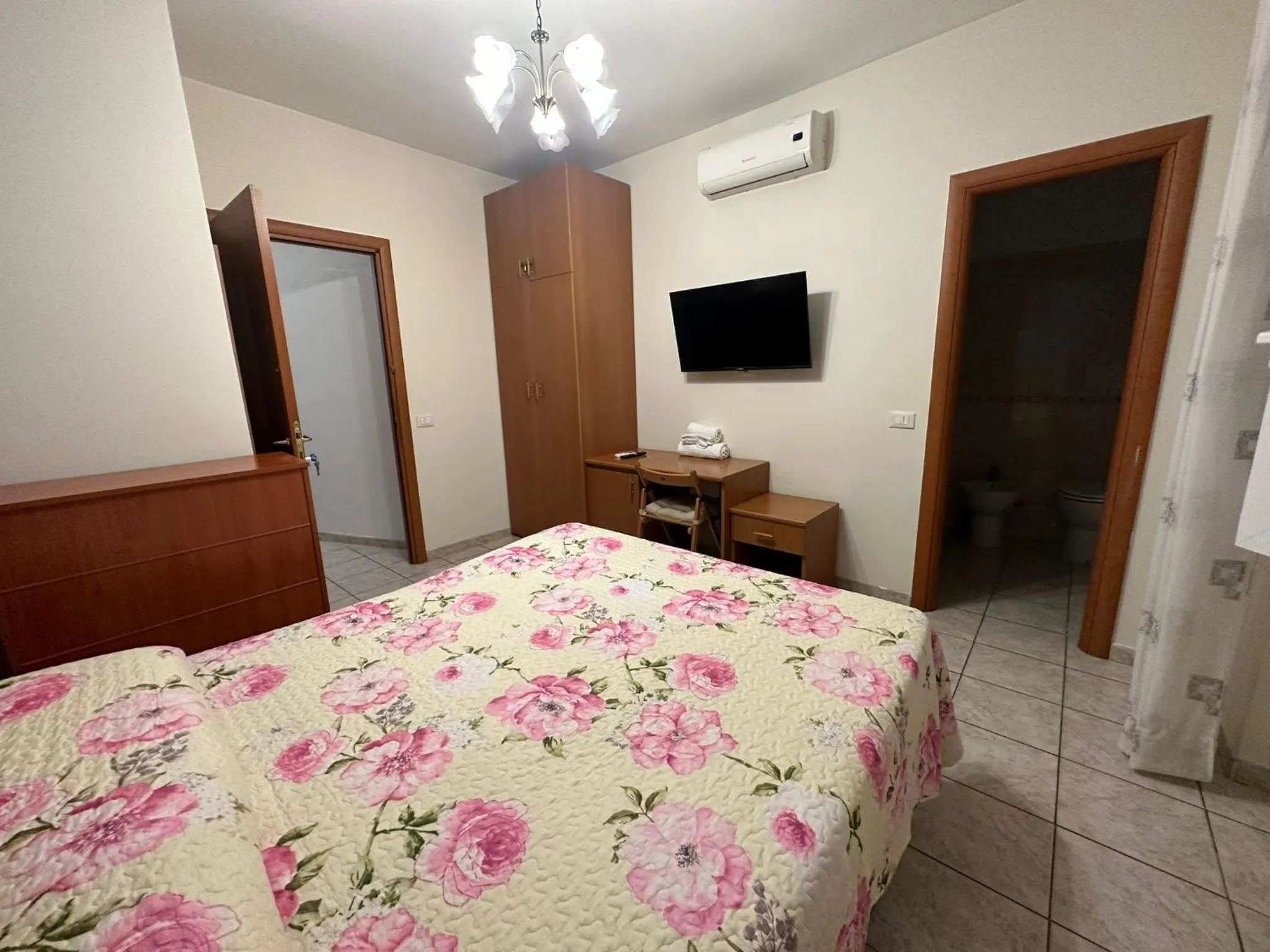 Bed in Sofia Holiday Home