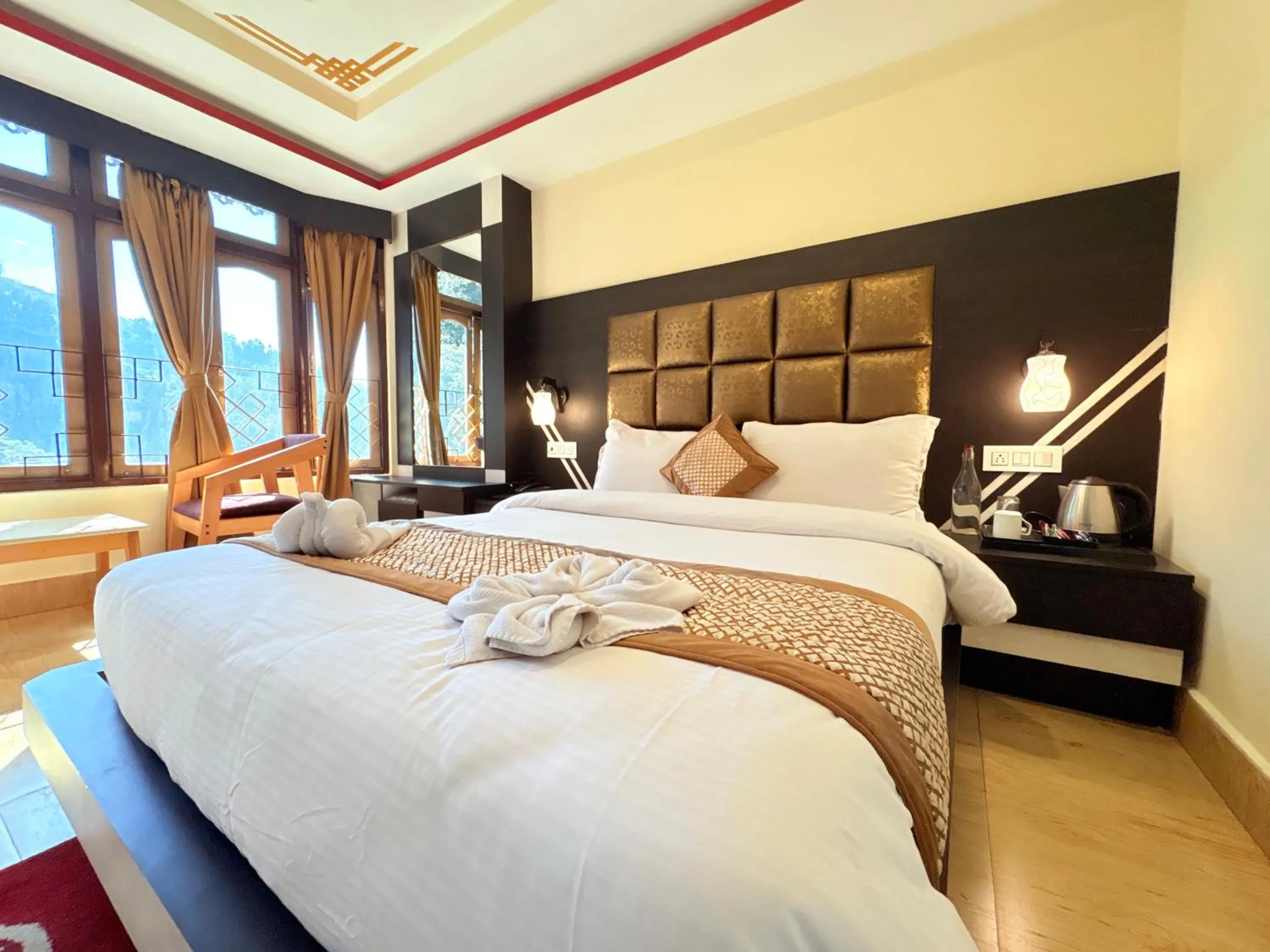 Bed in The Gangtok Inn