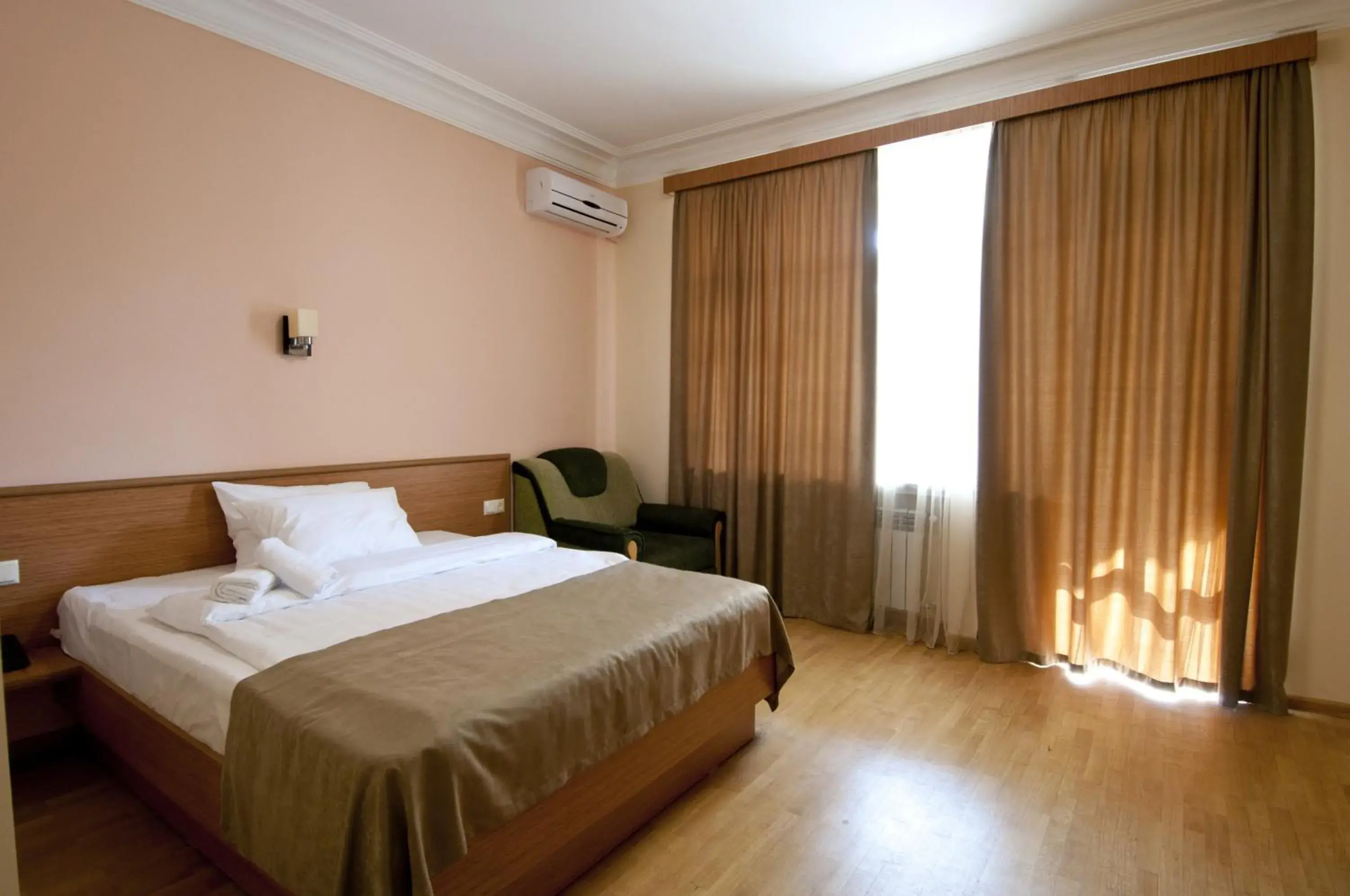 Albert House Hotel and Tours Albert House Hotel and Tours