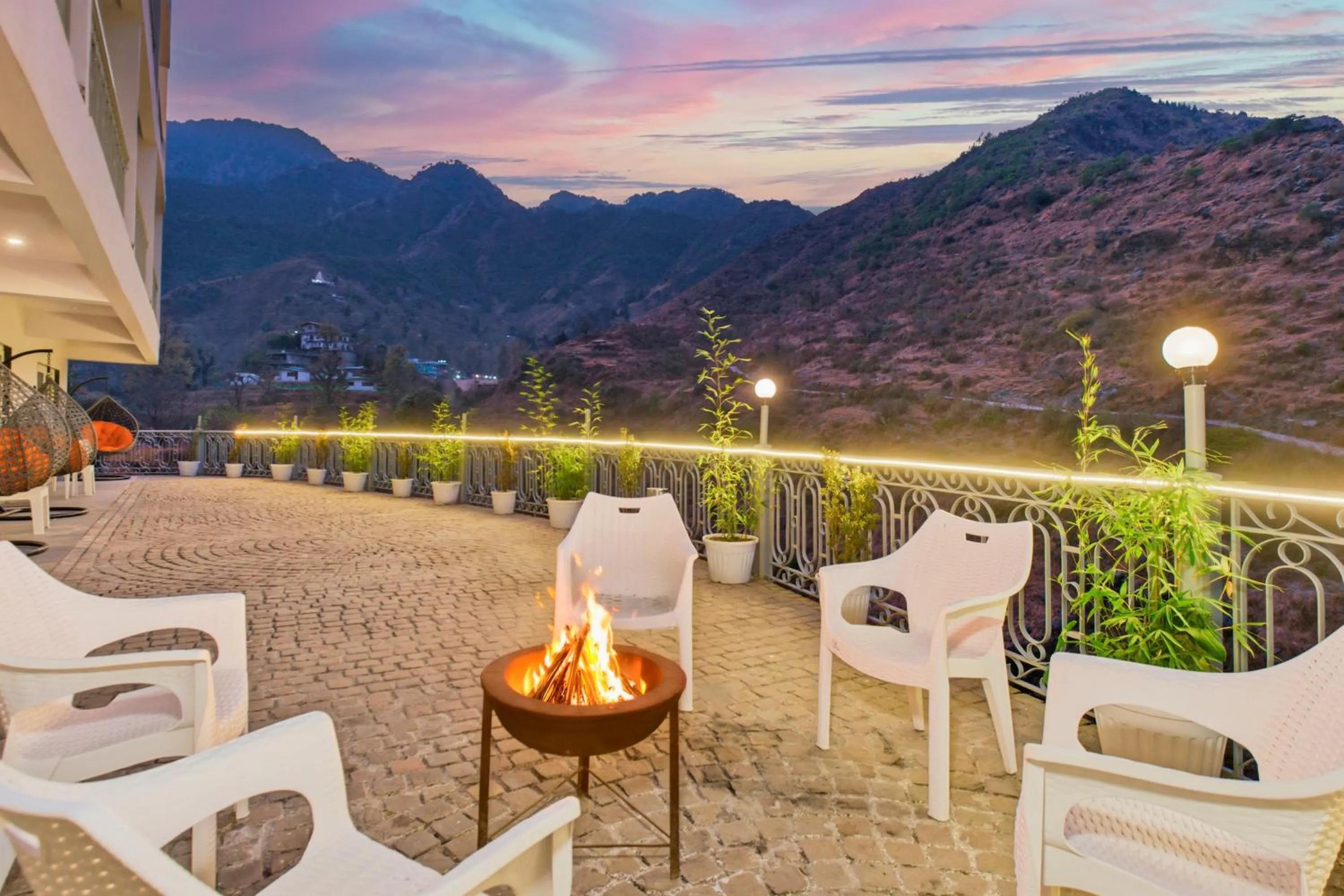 Palm Aryan Pause by the Stream Resort