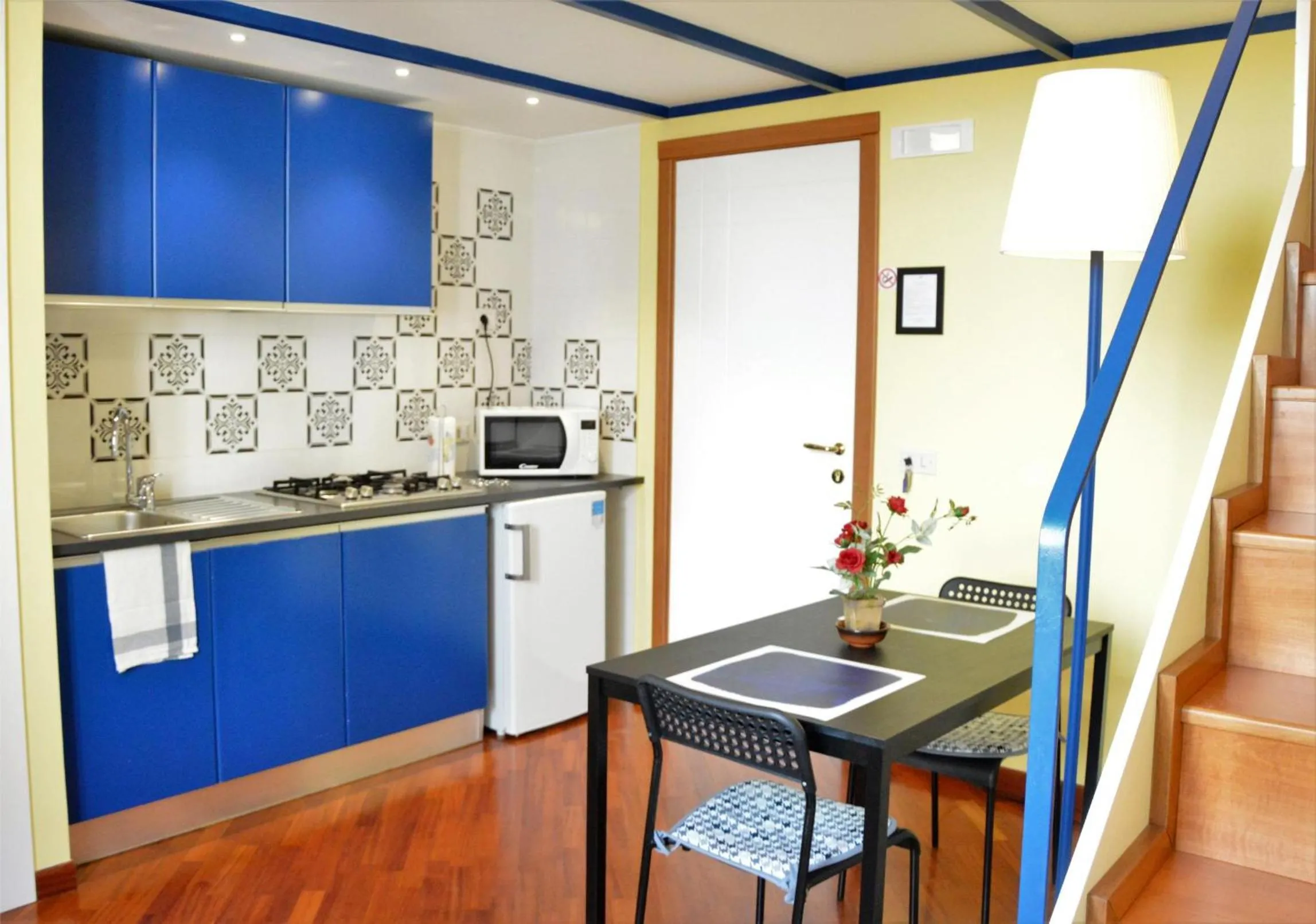 Kitchen or kitchenette in 1878 Sorrento Guest House
