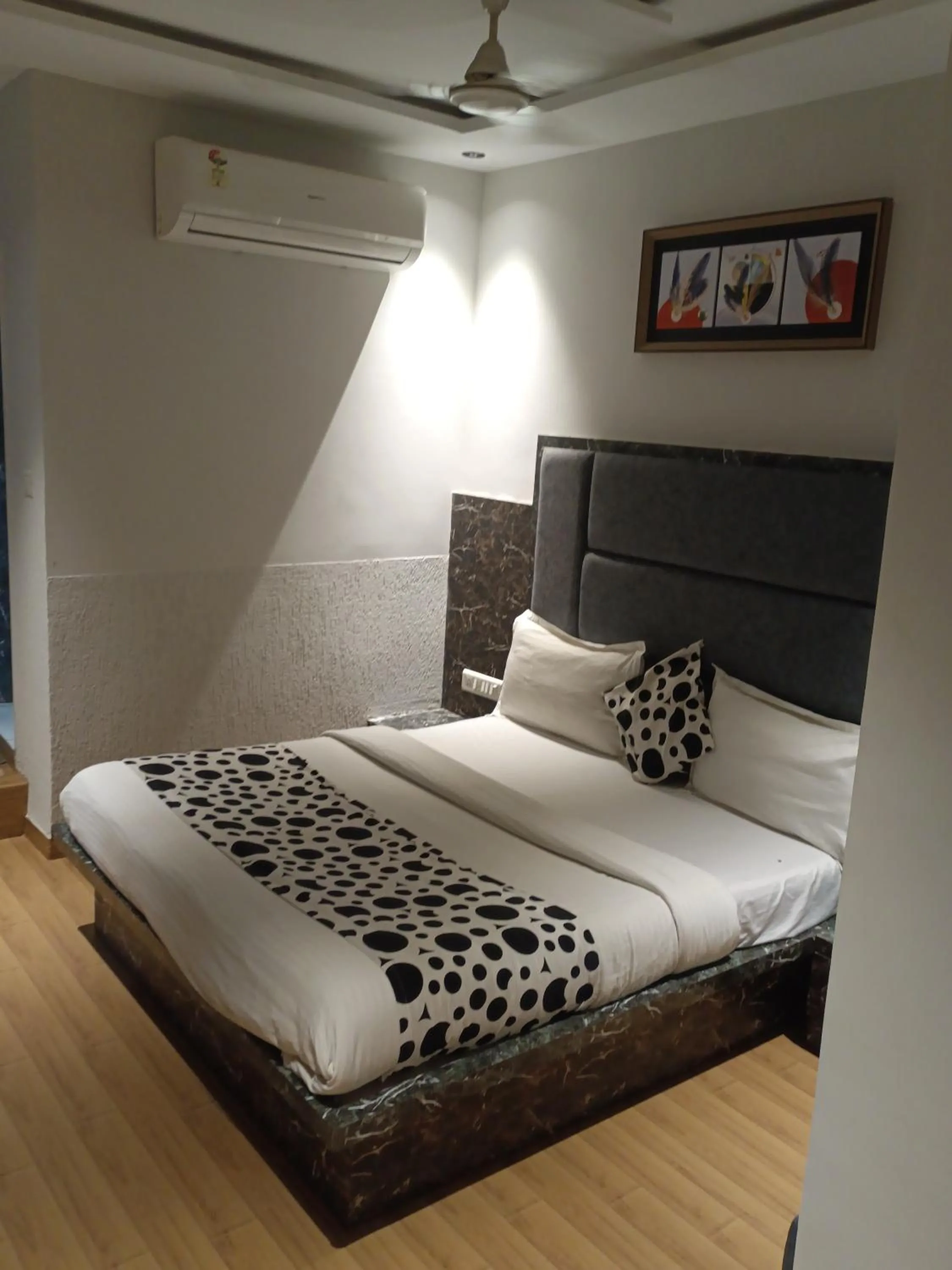 Bed in Hotel Privilege VILLA