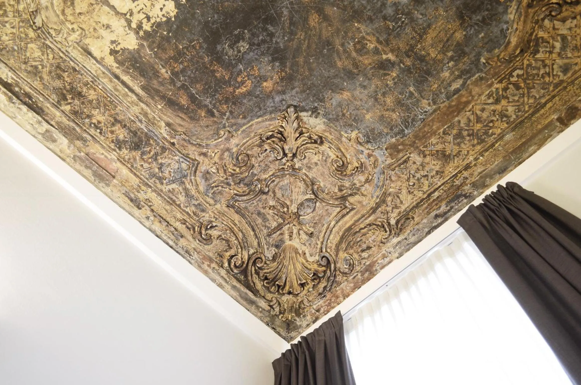 Piazza Castello Suite