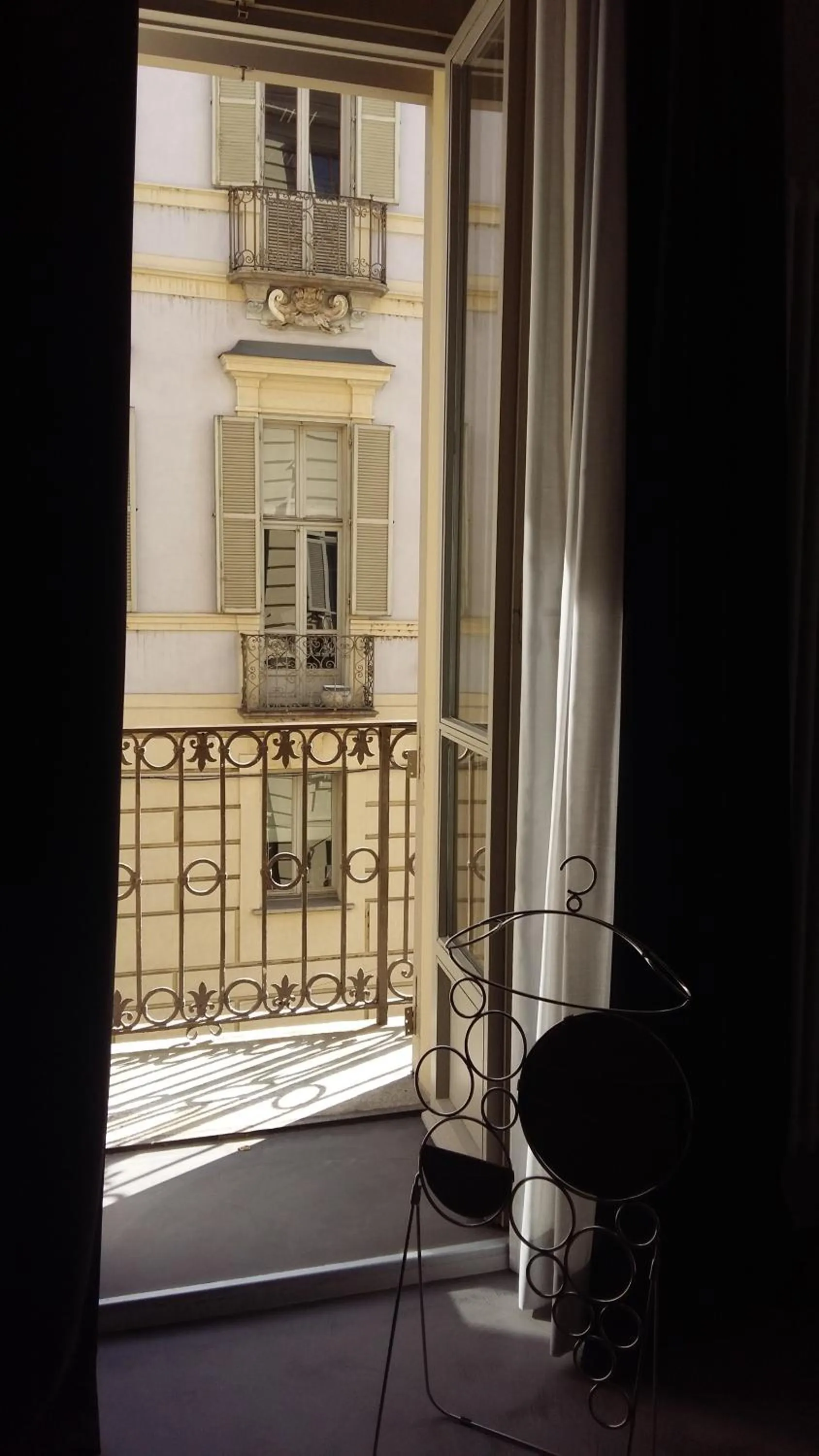 Property building in Piazza Castello Suite