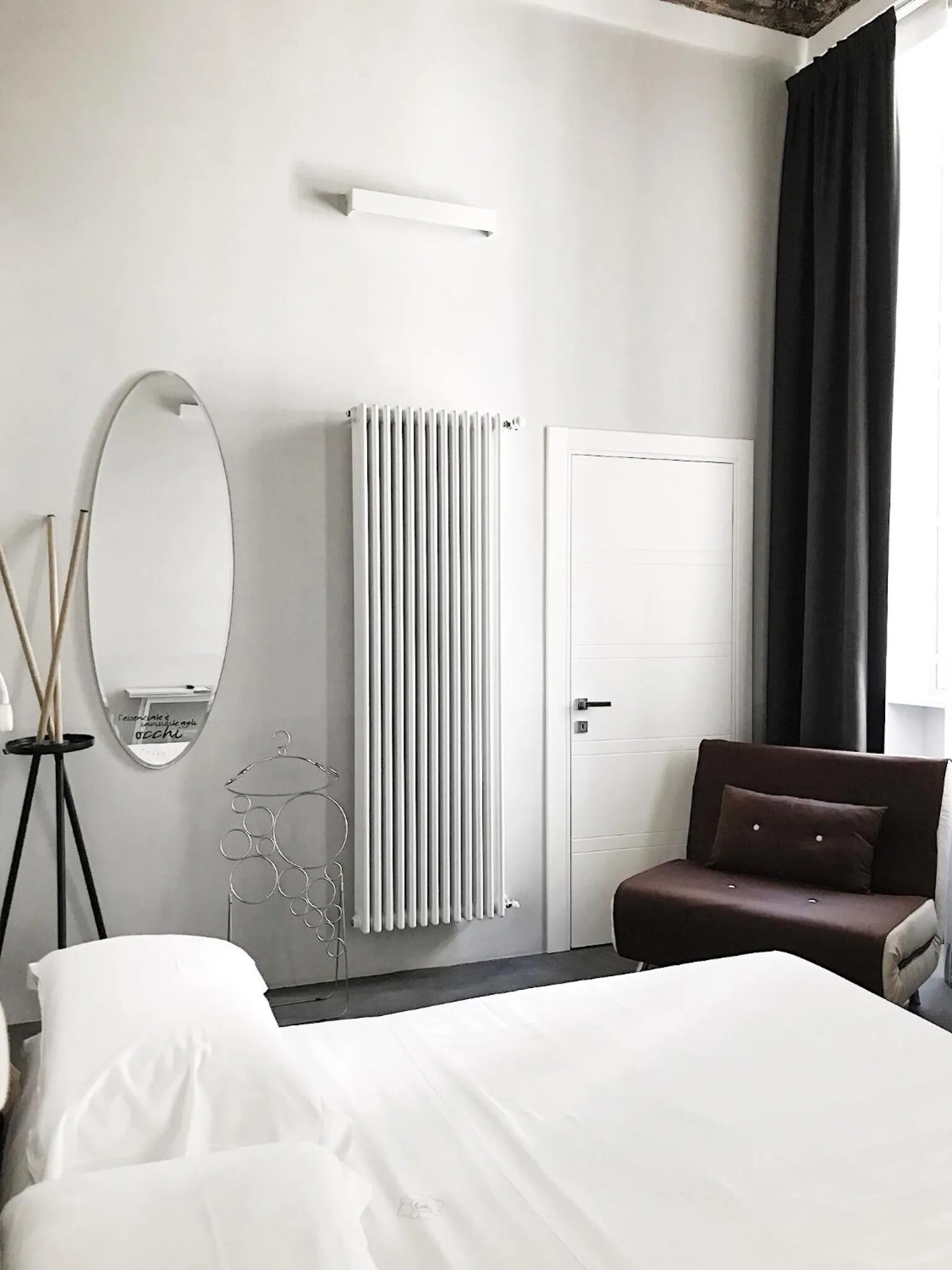 Bed in Piazza Castello Suite