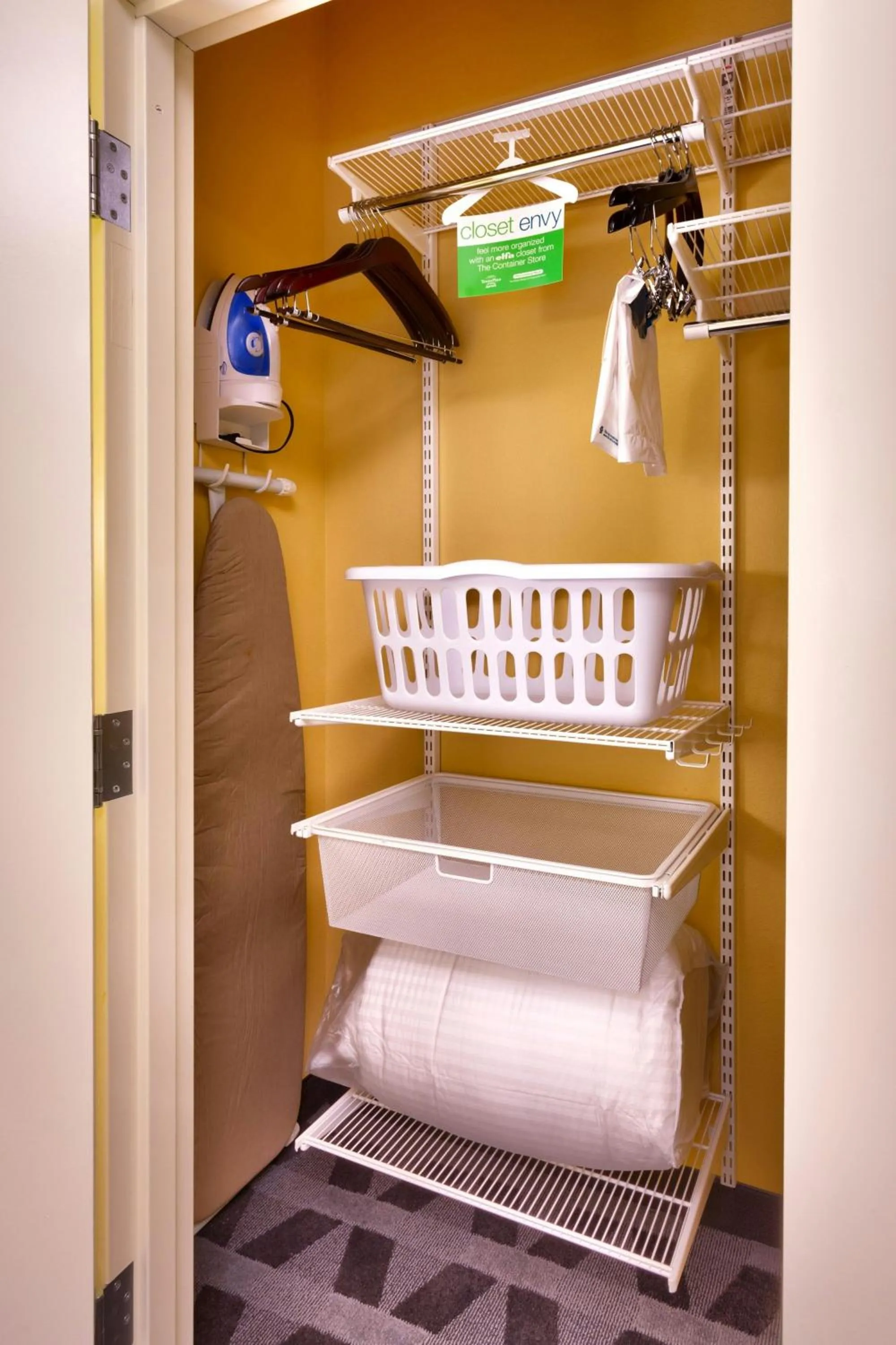 Photo of the whole room in TownePlace Suites by Marriott Dickinson