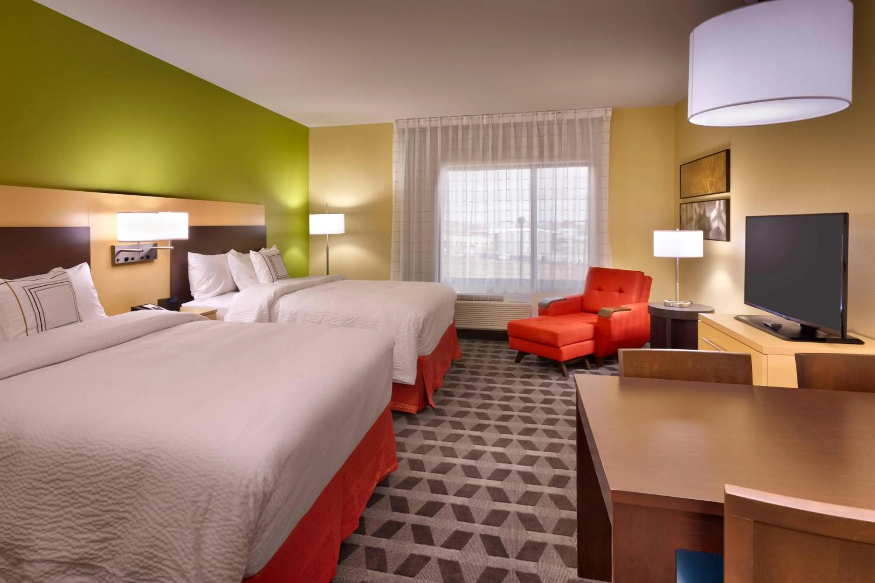 Photo of the whole room, Bed in TownePlace Suites by Marriott Dickinson
