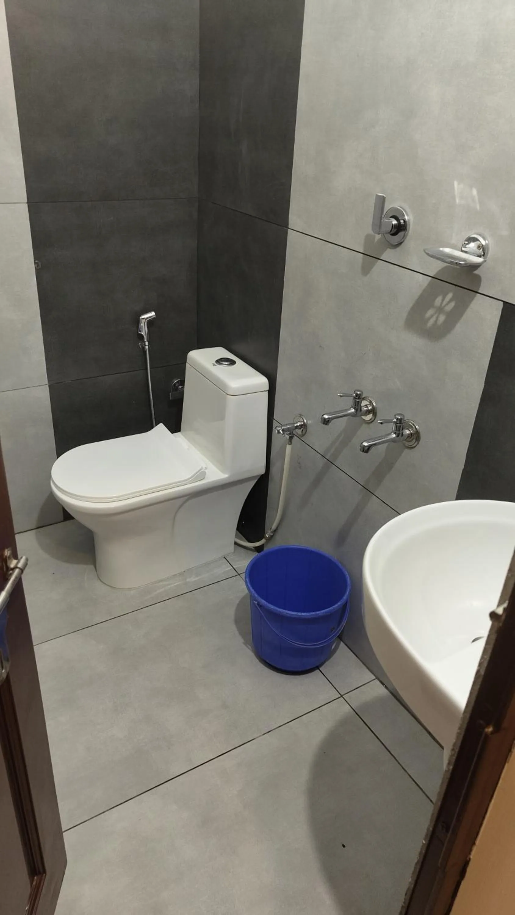 Toilet in Shalimar Residency