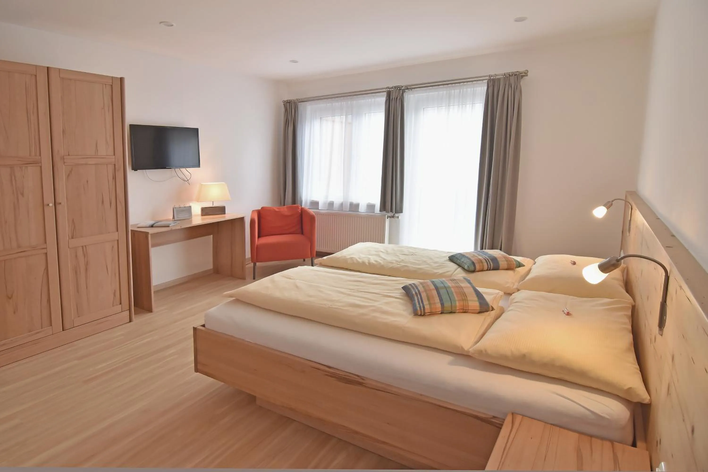 Bedroom, Bed in Hotel Ausseerland