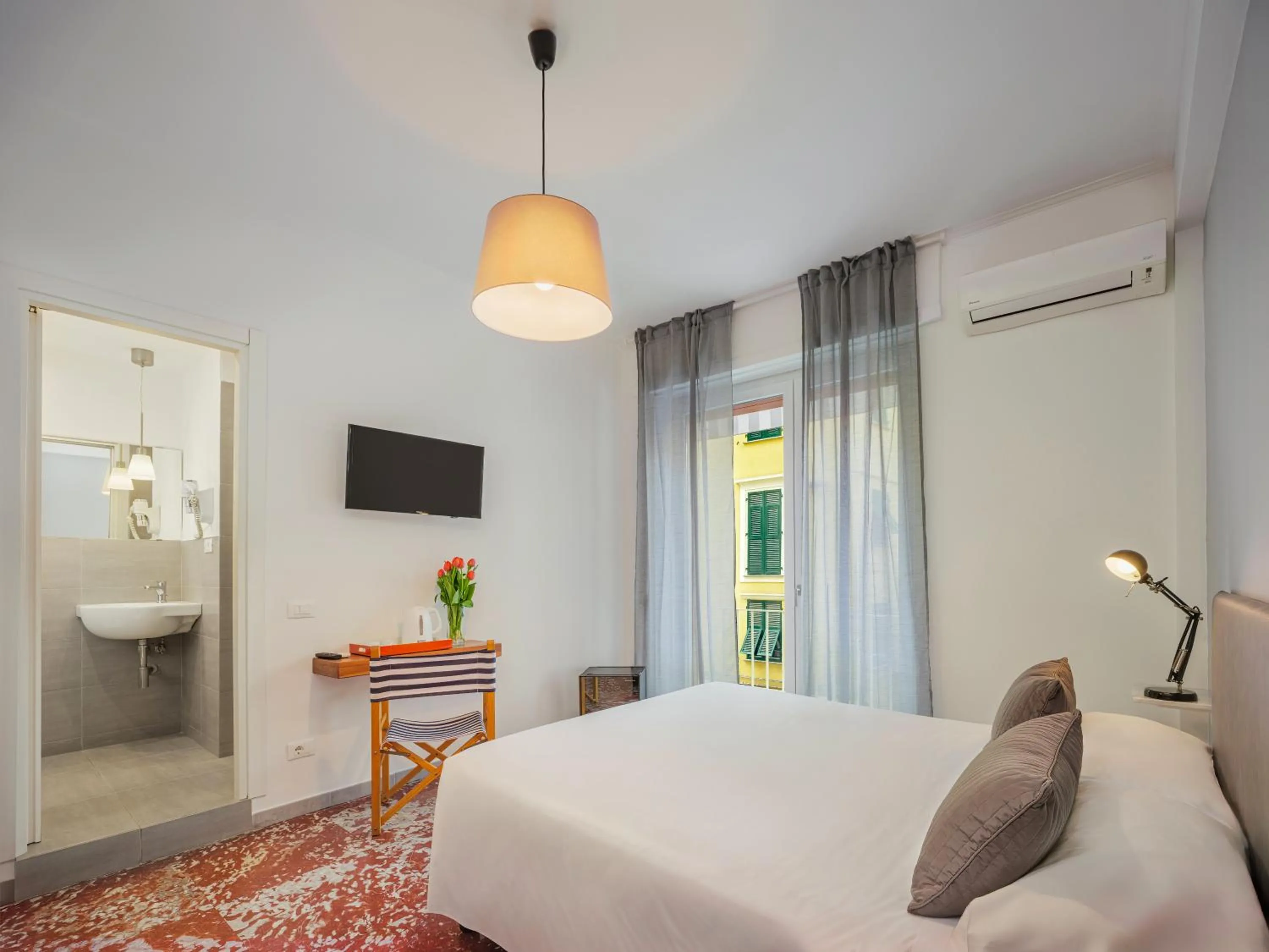 Bedroom, Bed in La Casa delle Acciughe Guest House