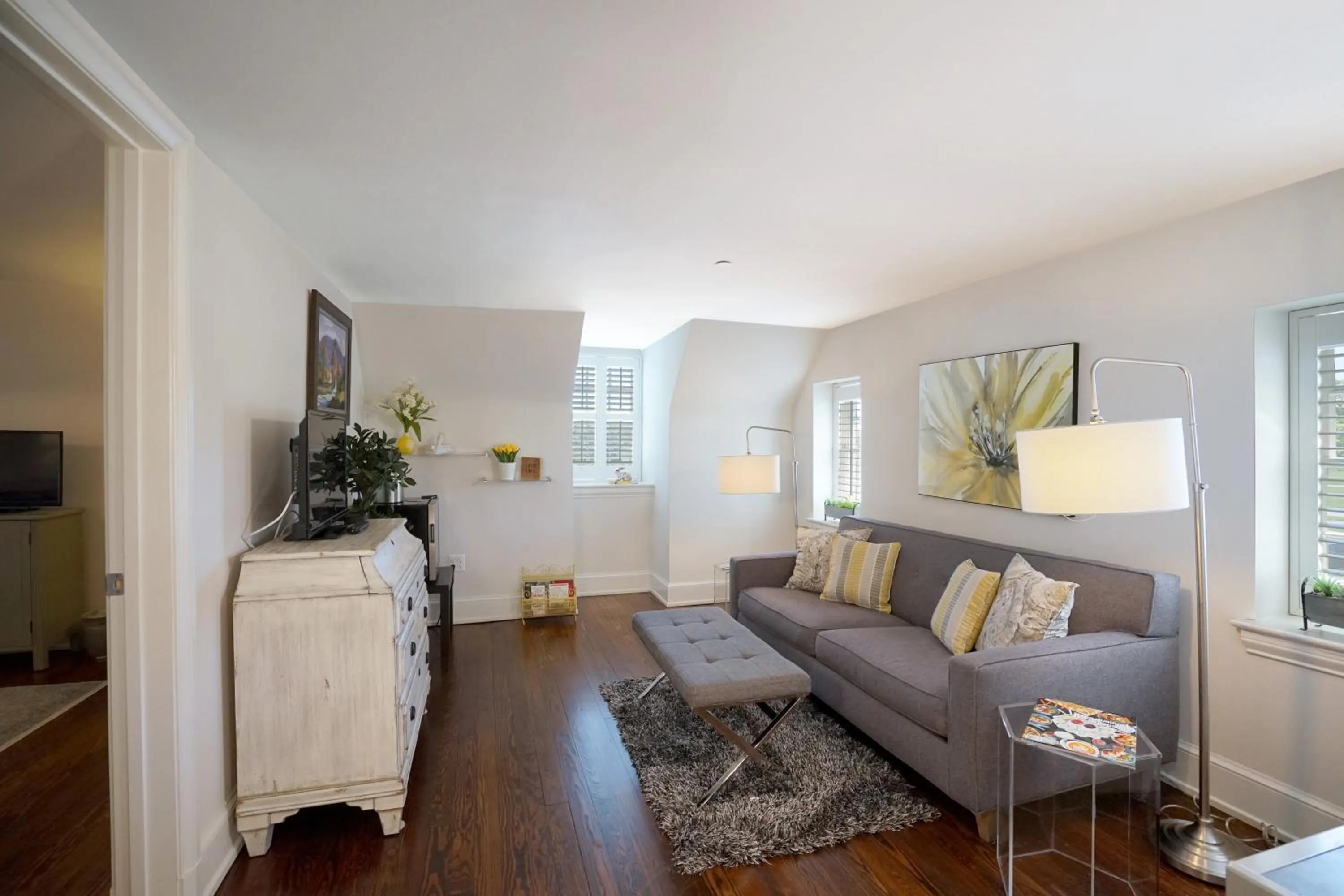 Living room in Inn at Evergreen