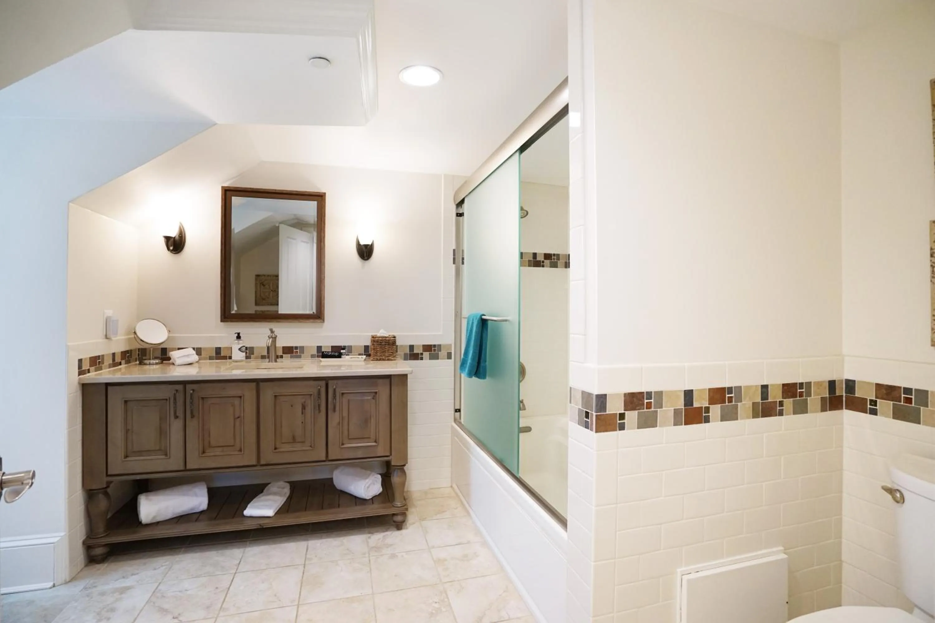 Bathroom in Inn at Evergreen