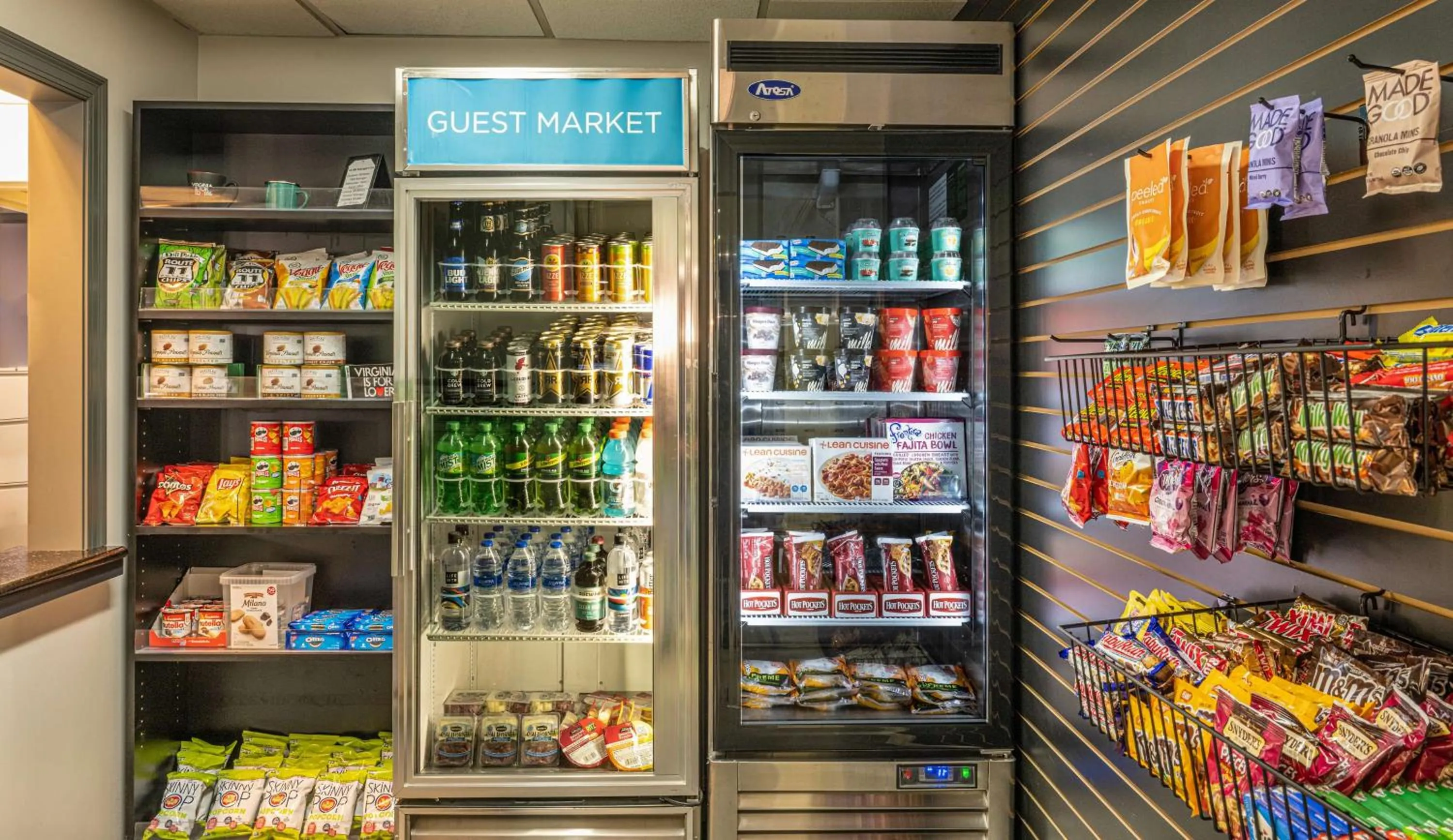 Lobby or reception in Hyatt House Herndon/Reston
