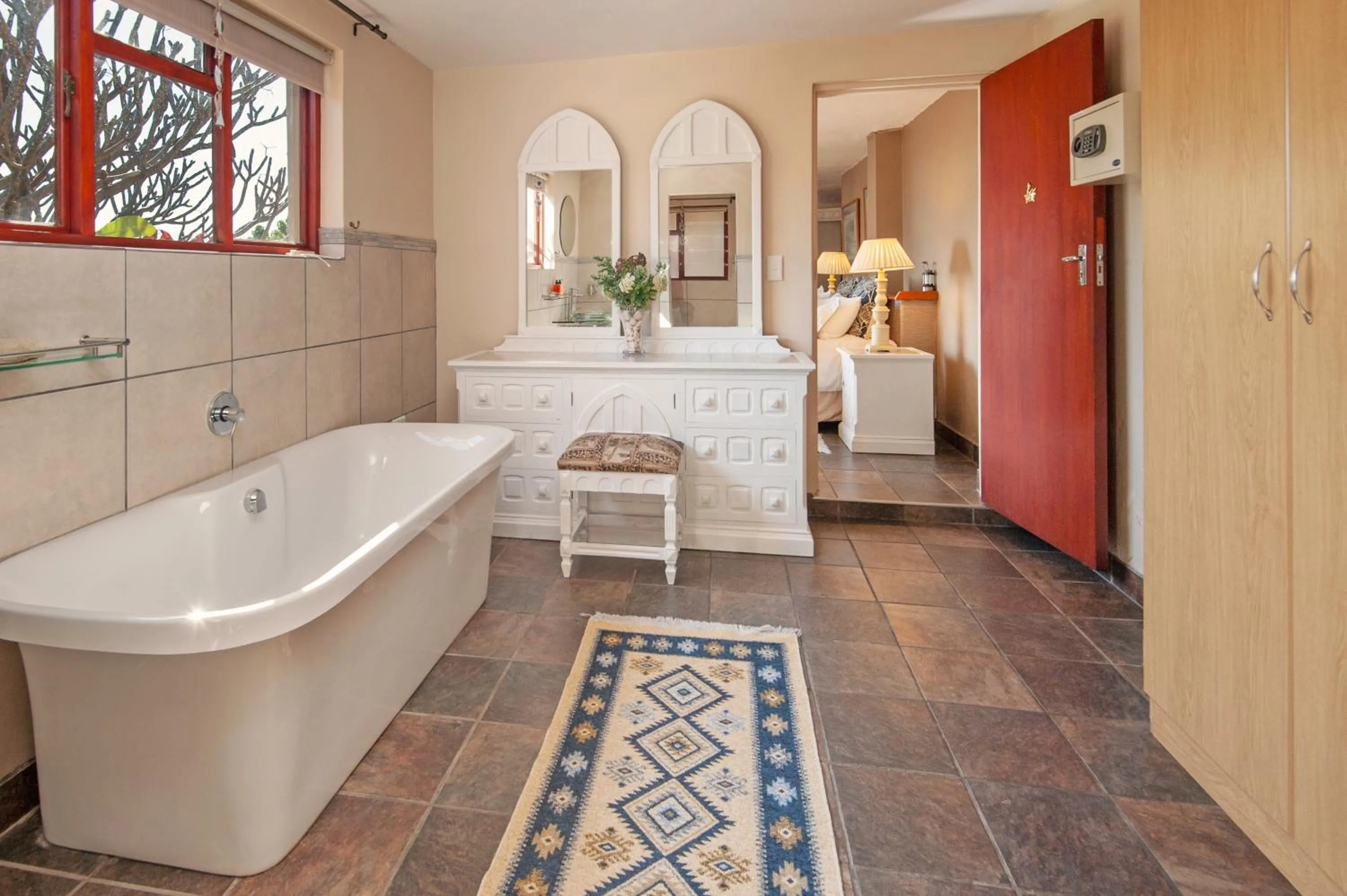 Bathroom in 18 On Kloof Guest House
