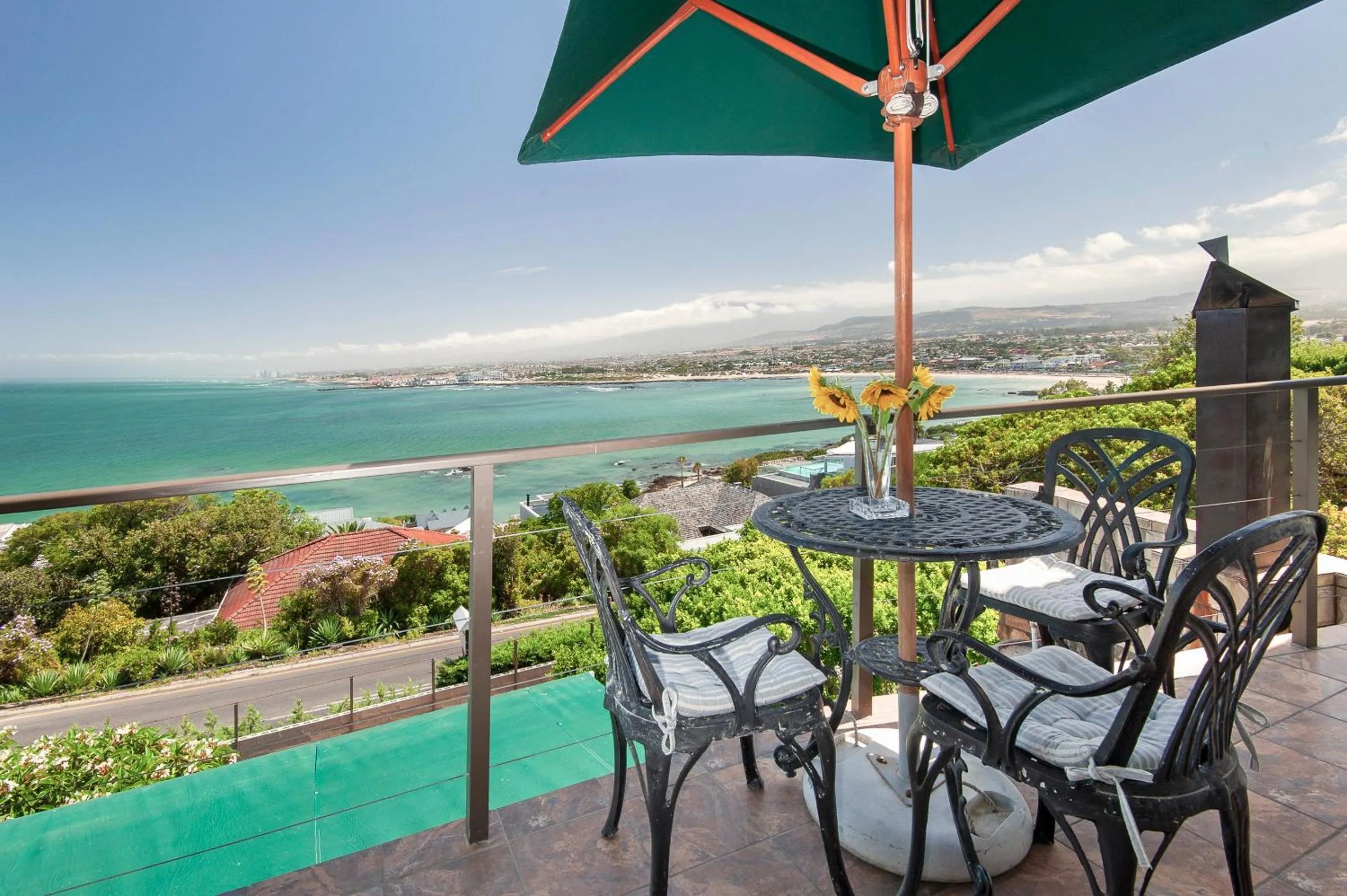 Balcony/Terrace in 18 On Kloof Guest House