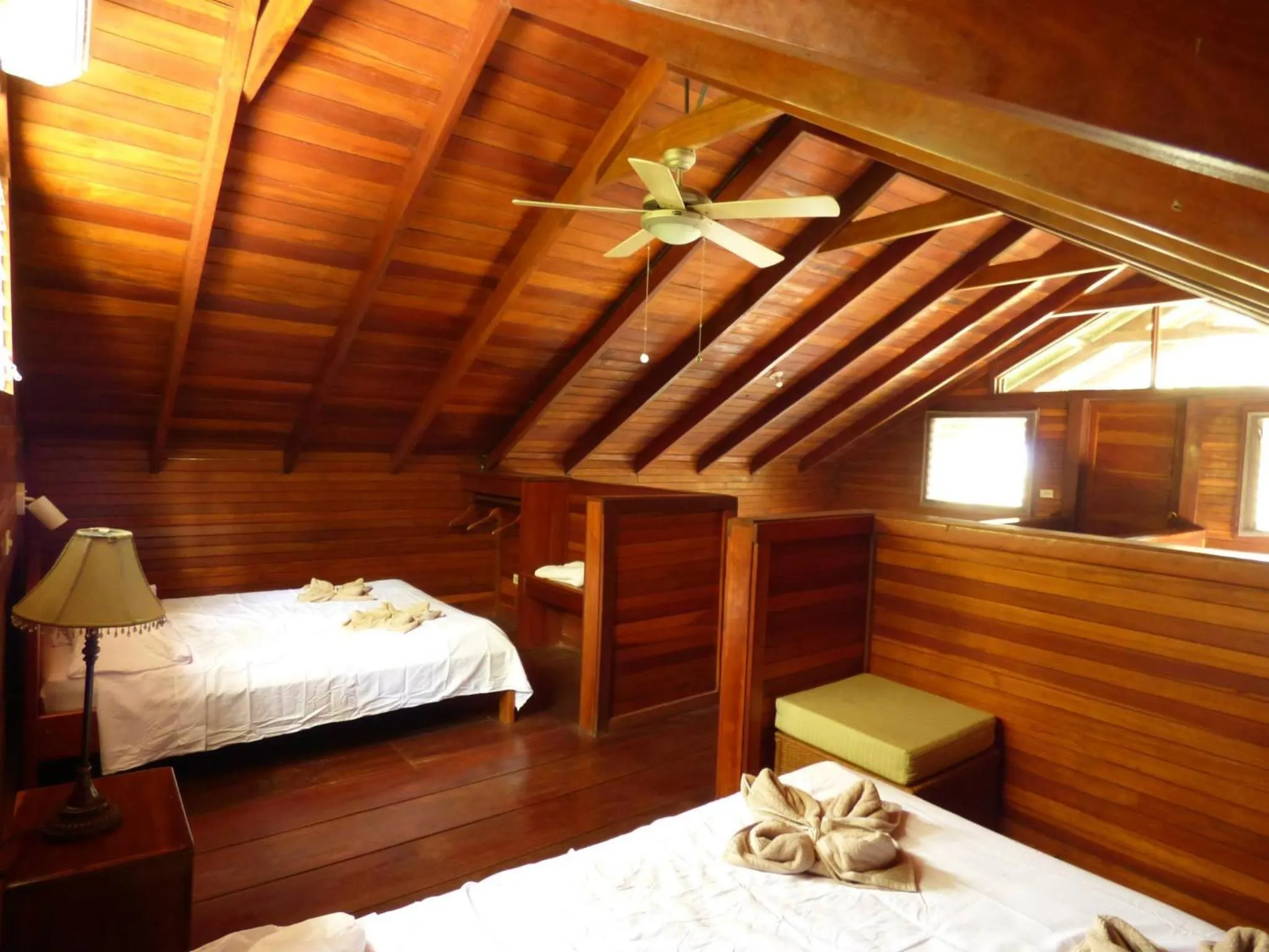 Photo of the whole room, Bed in Corcovado Beach Lodge
