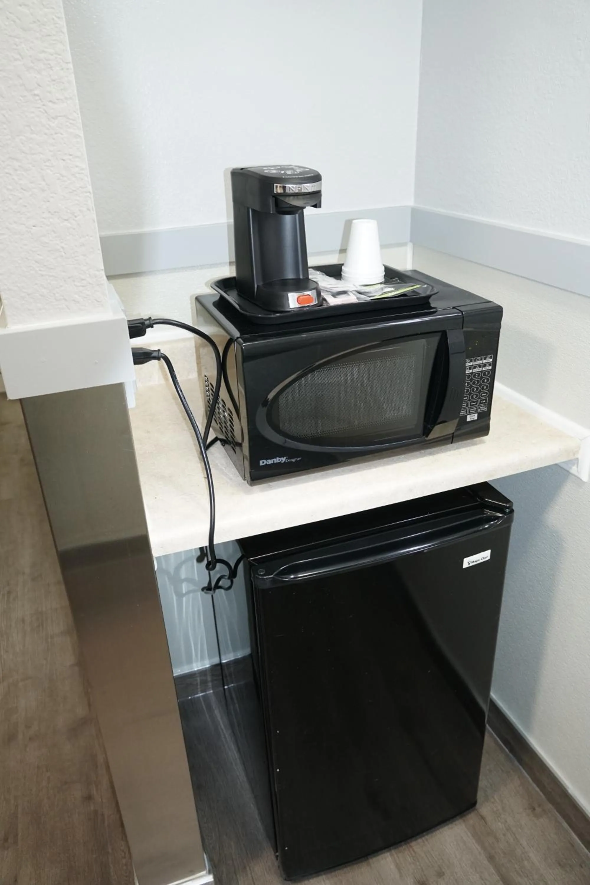 minibar in Best Motel