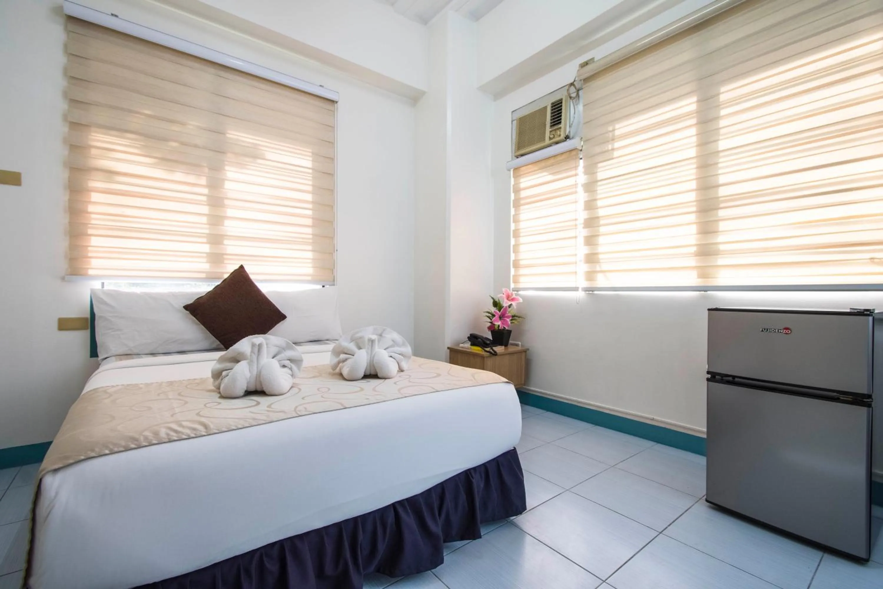 Bed in Alicia Tower Residences