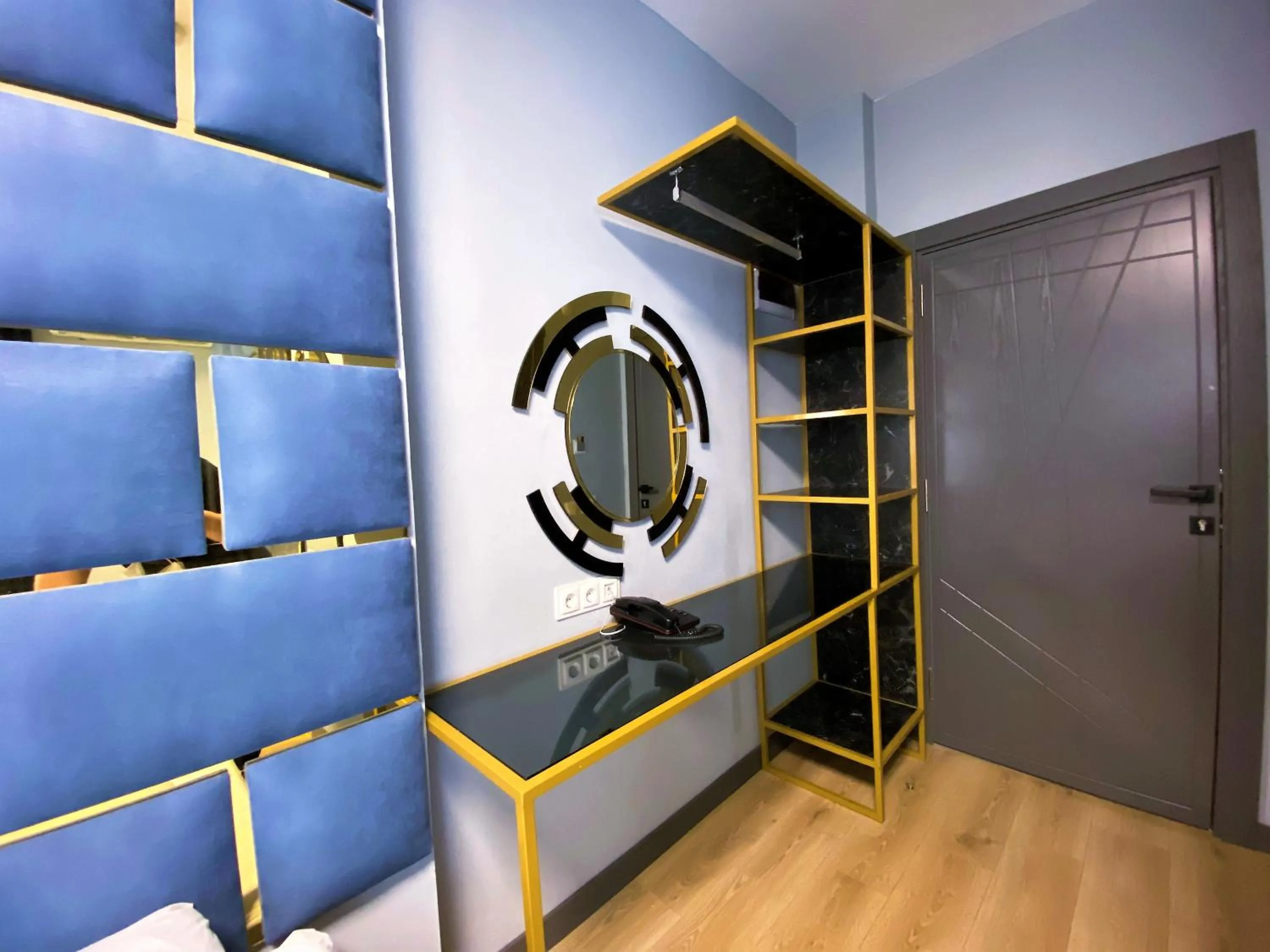 Orange Airport Hotel