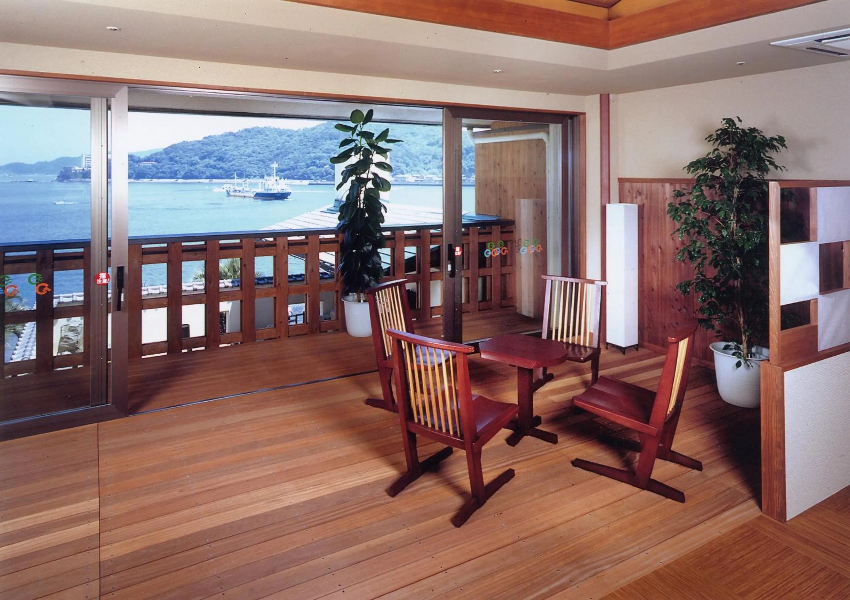 Public Bath in Toba Seaside Hotel