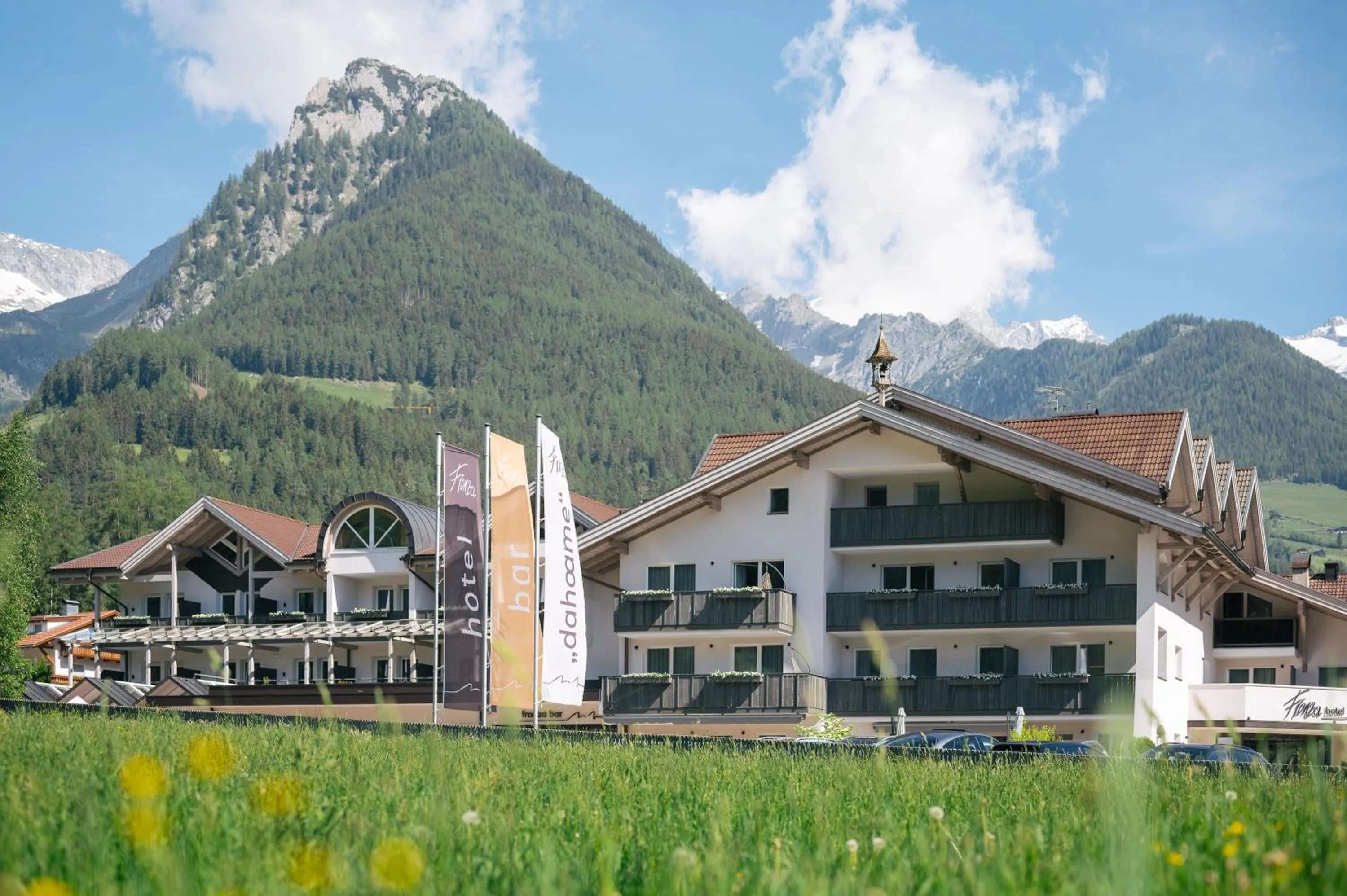 Property building in Hotel Fronza - your ski & mountain home