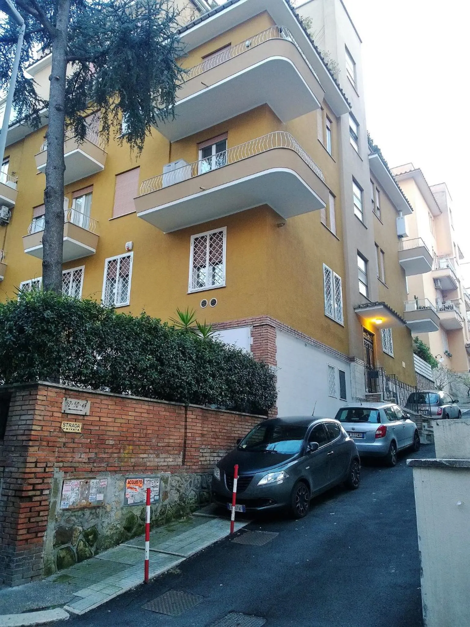 Facade/entrance in Il Cavaliere