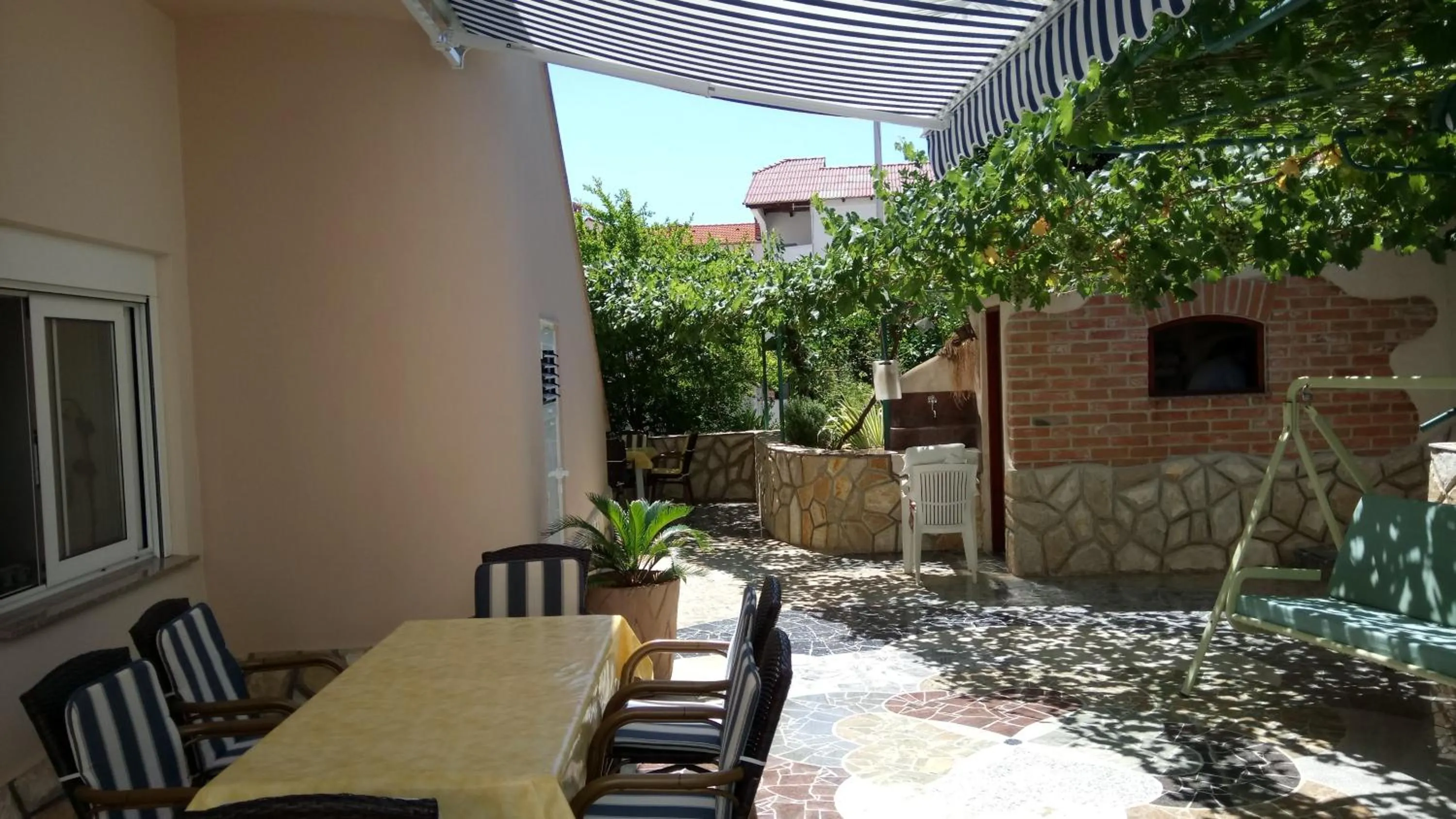 Apartment Burin Dvor