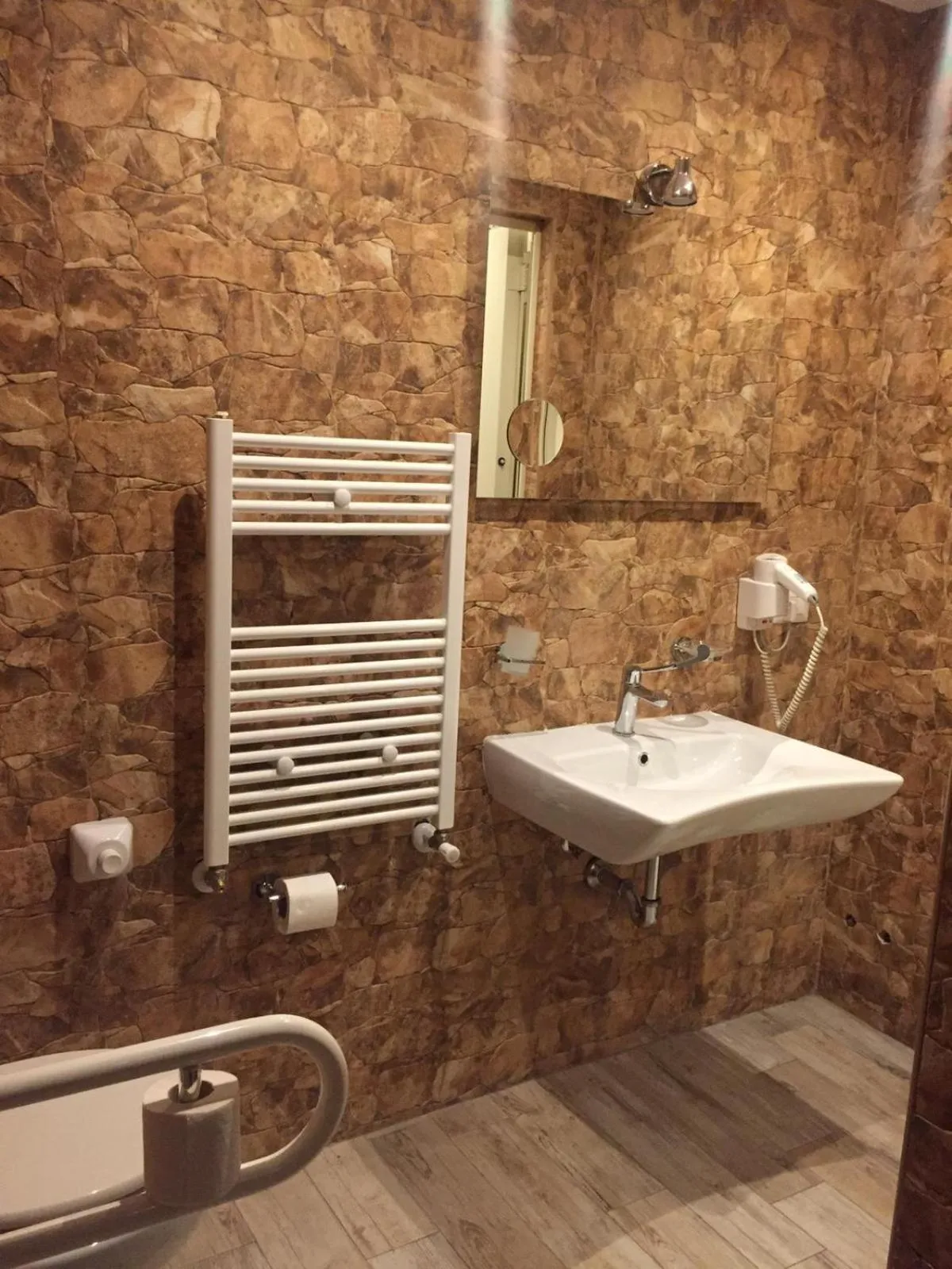 Bathroom in NEW GENERATION HOSTEL Rome center