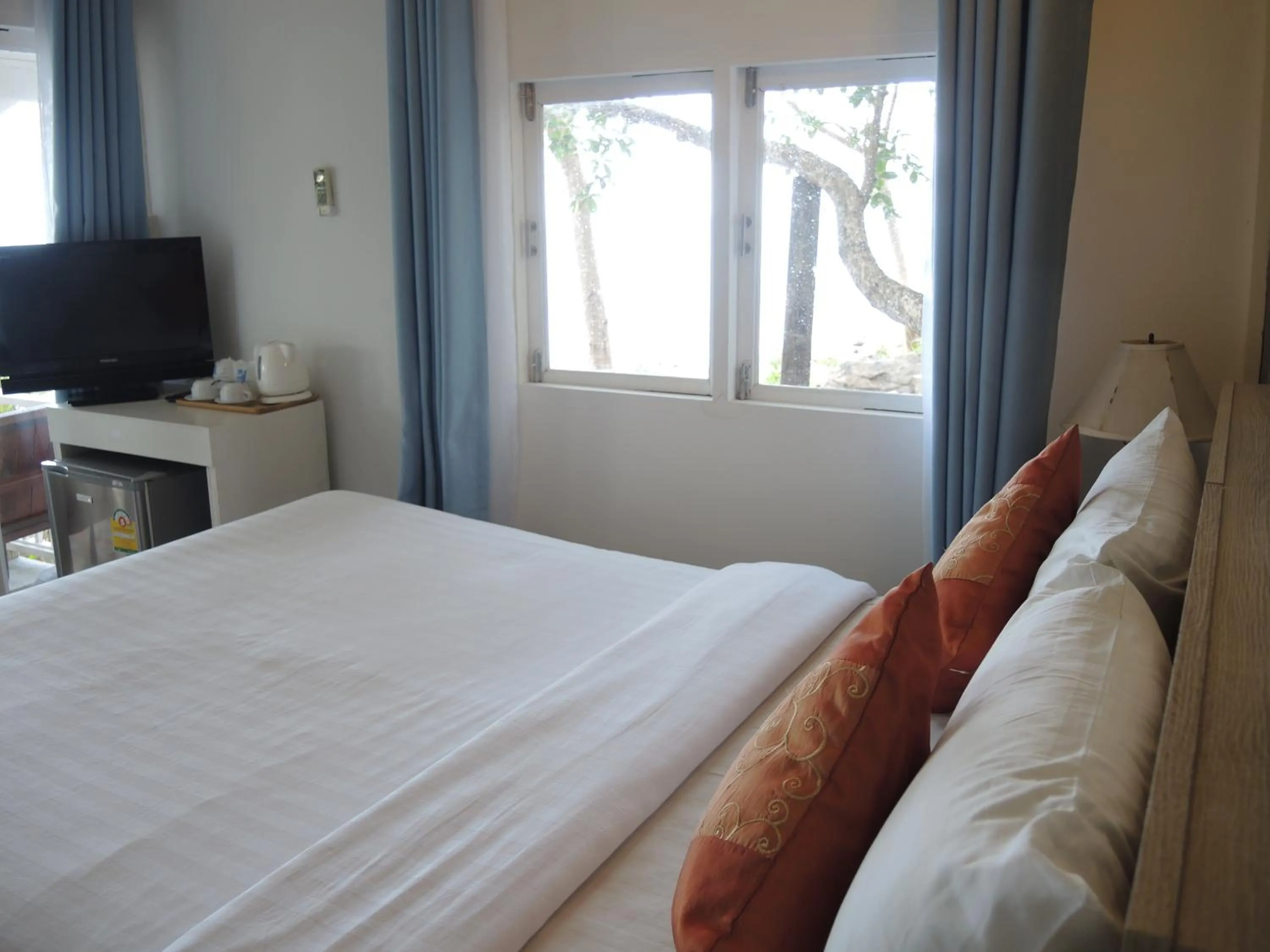 Bedroom, Bed in The C Samet Beach Resort SHA Plus