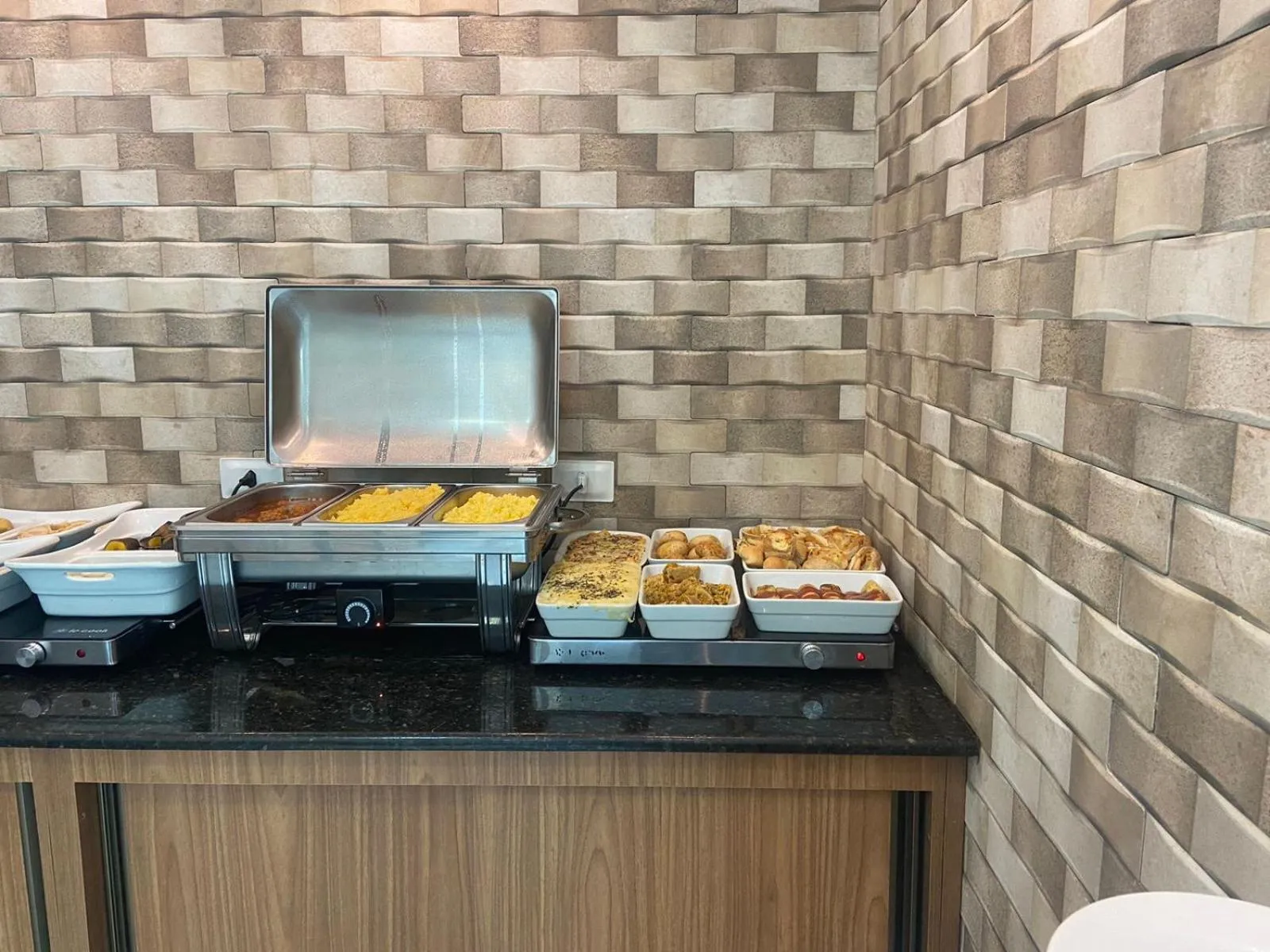 Food and drinks in Pousada Sky Beach Flat