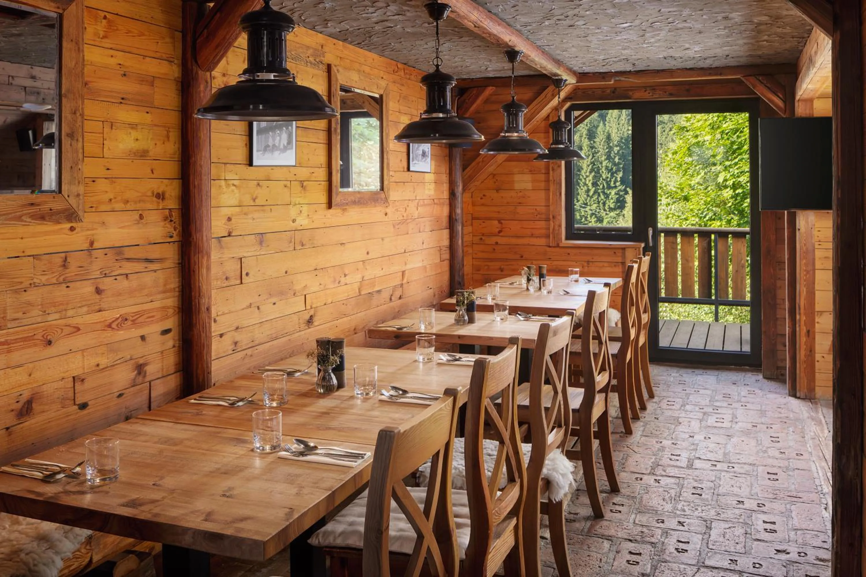 Restaurant/places to eat in Hotel Friuli