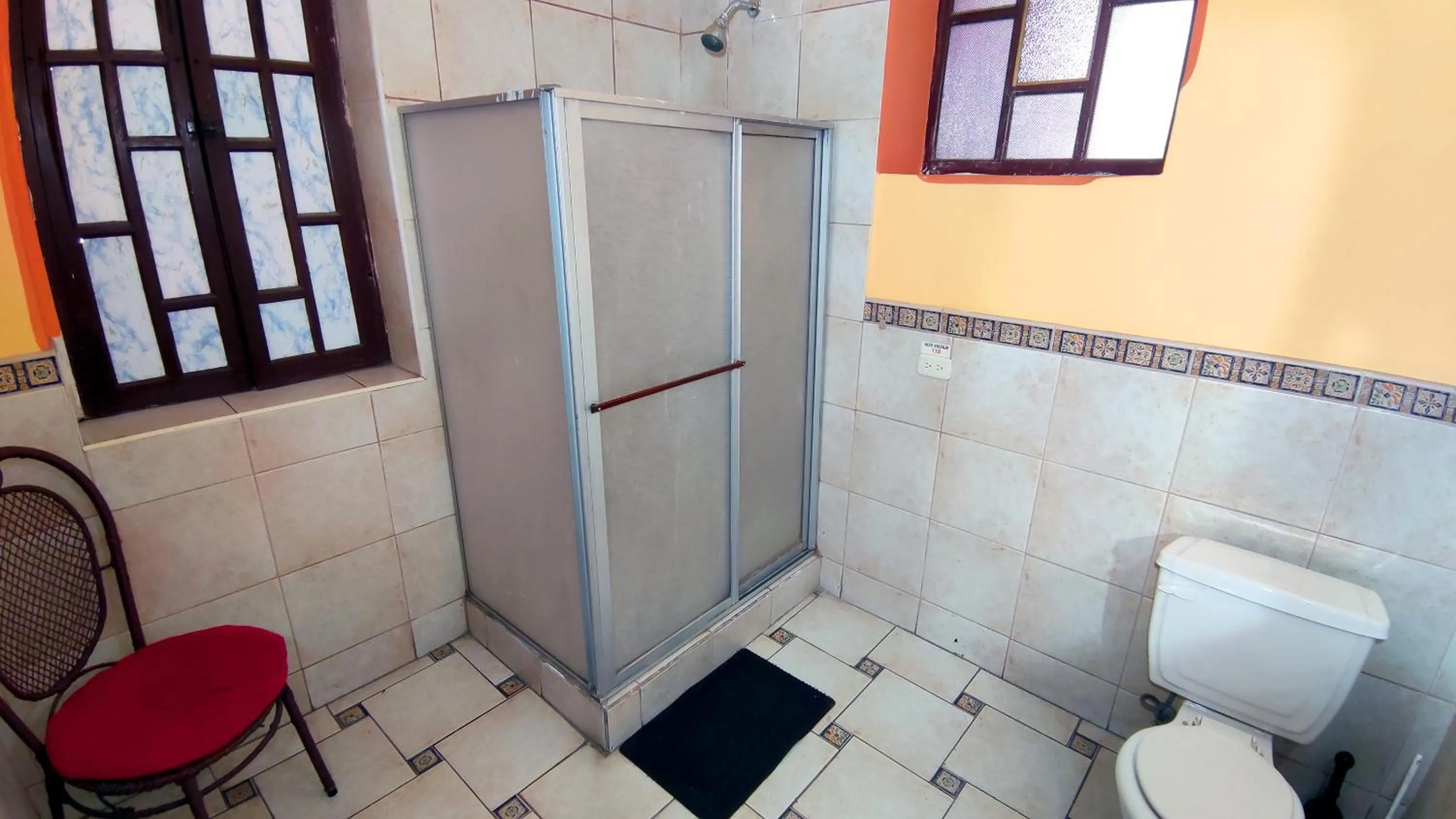 Bathroom in La Posada Colonial