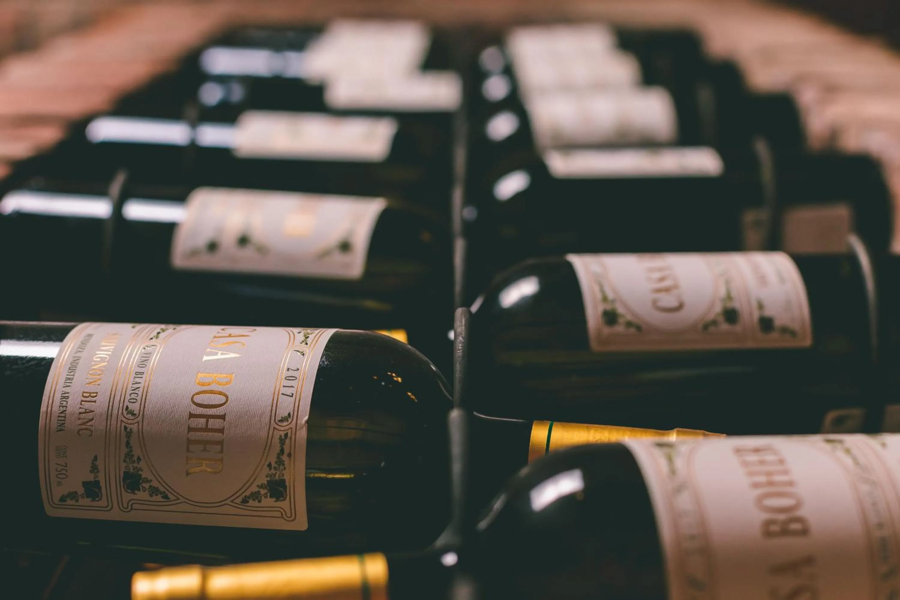 Food and drinks in Rosell Boher Winery Lodge & Spa