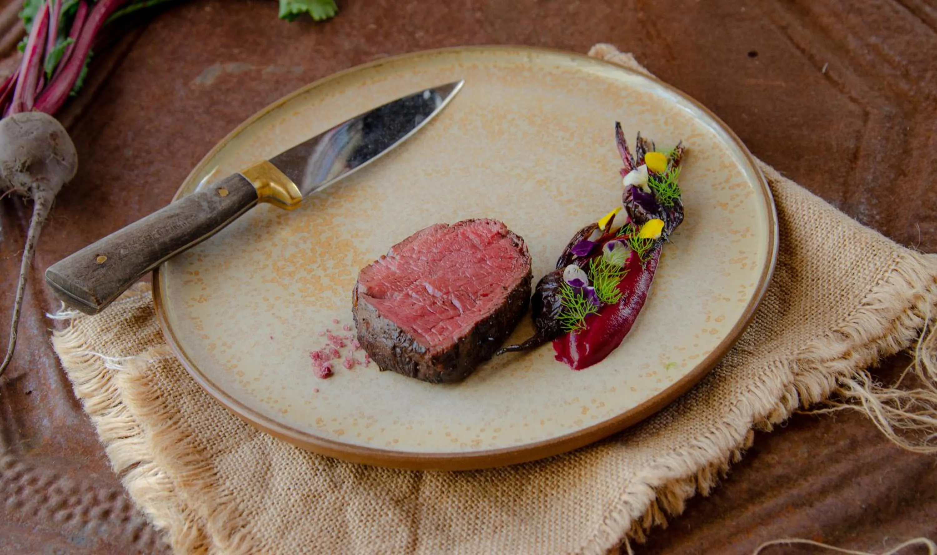 Restaurant/places to eat in Rosell Boher Winery Lodge & Spa