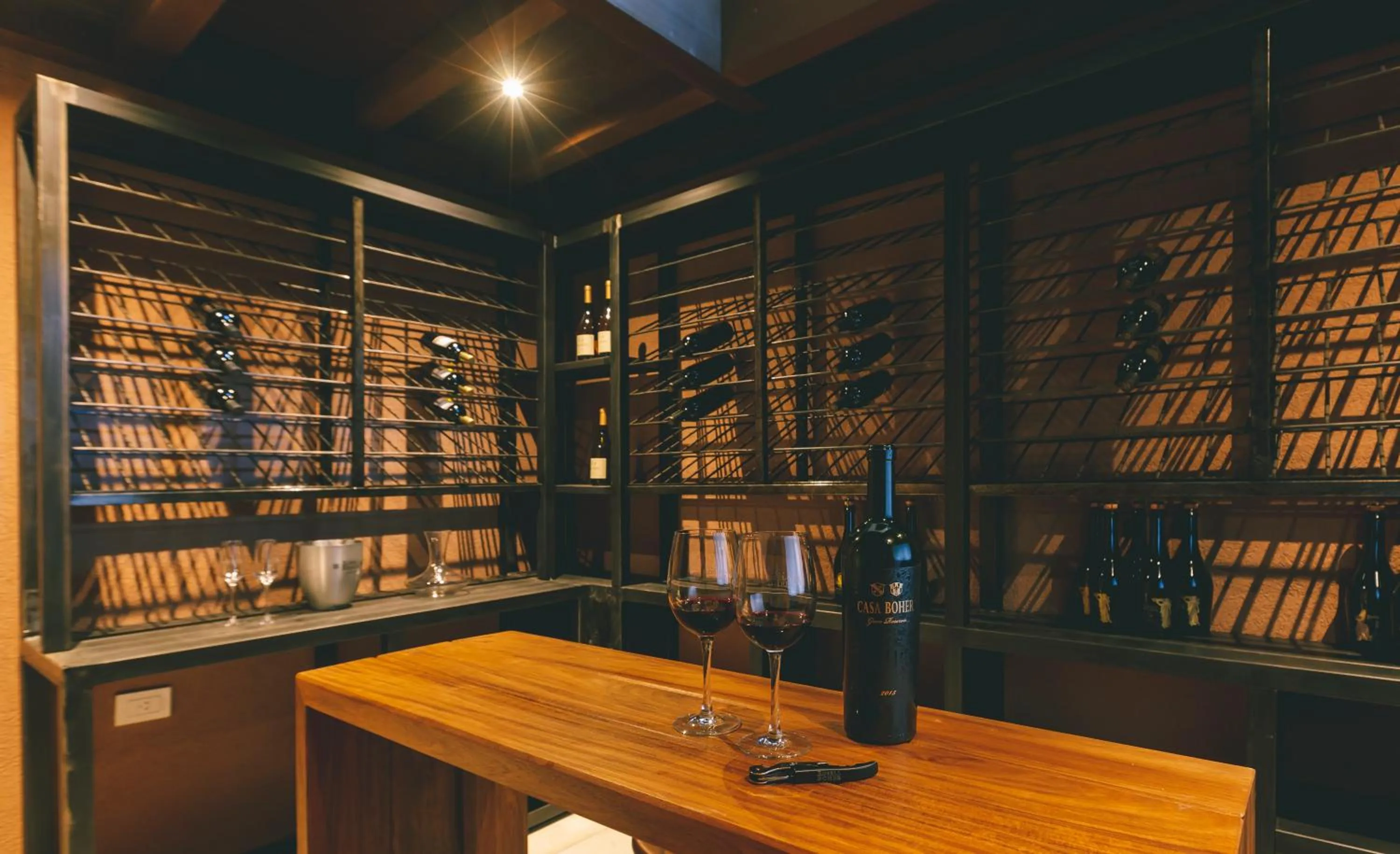 Lounge or bar in Rosell Boher Winery Lodge & Spa