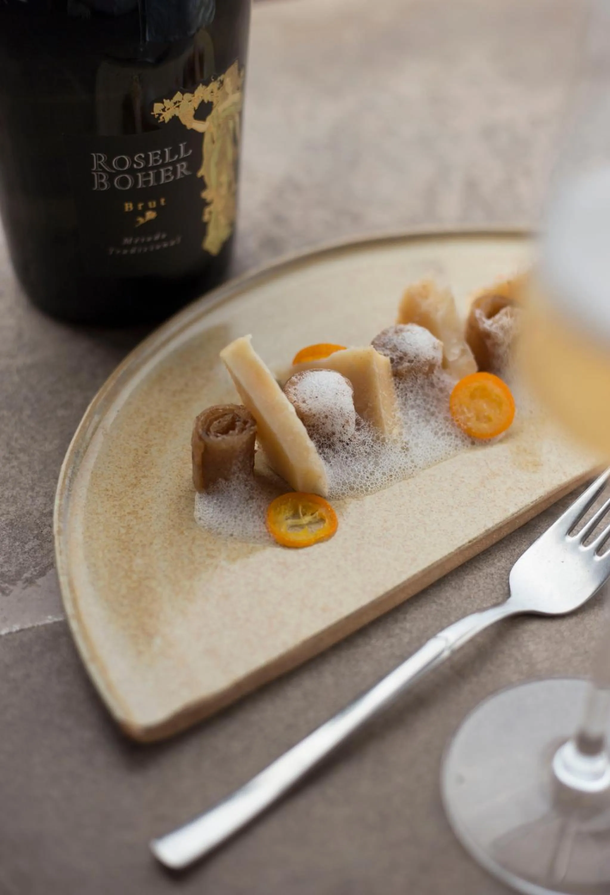 Restaurant/places to eat in Rosell Boher Winery Lodge & Spa