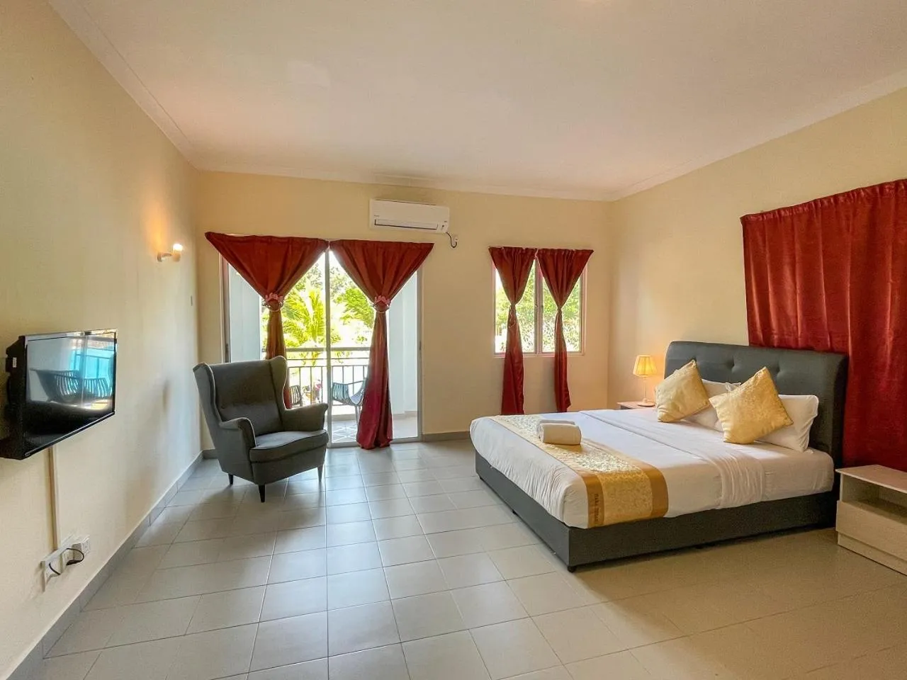 Bed in Tiara Desaru Seaview Residence