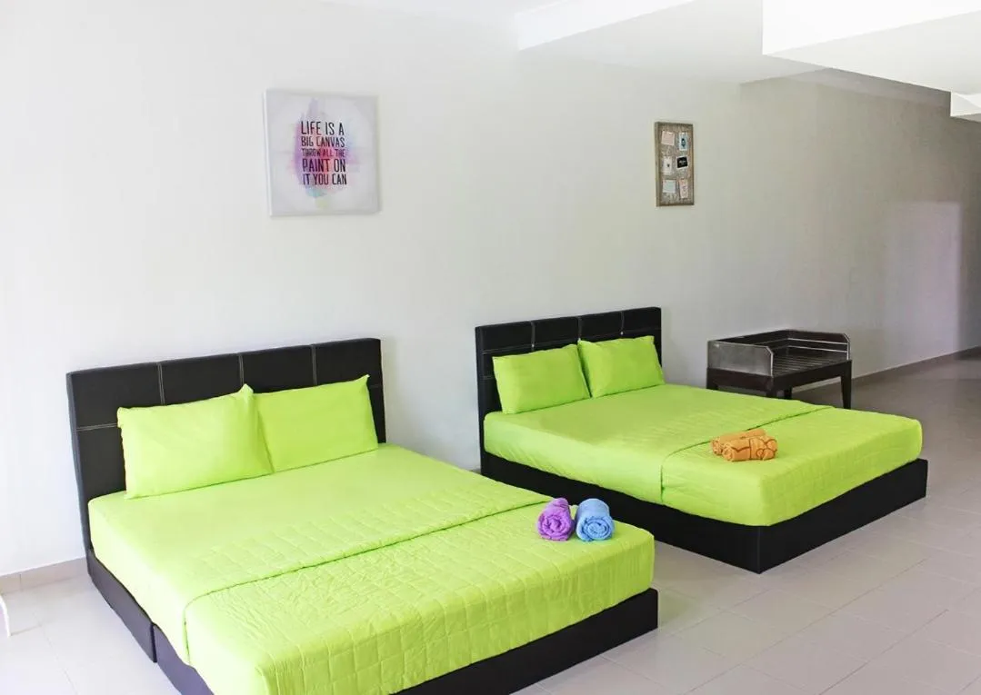 Bed in Tiara Desaru Seaview Residence