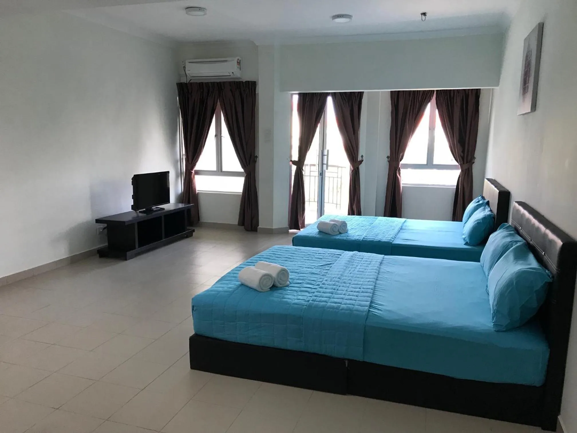 Bed in Tiara Desaru Seaview Residence