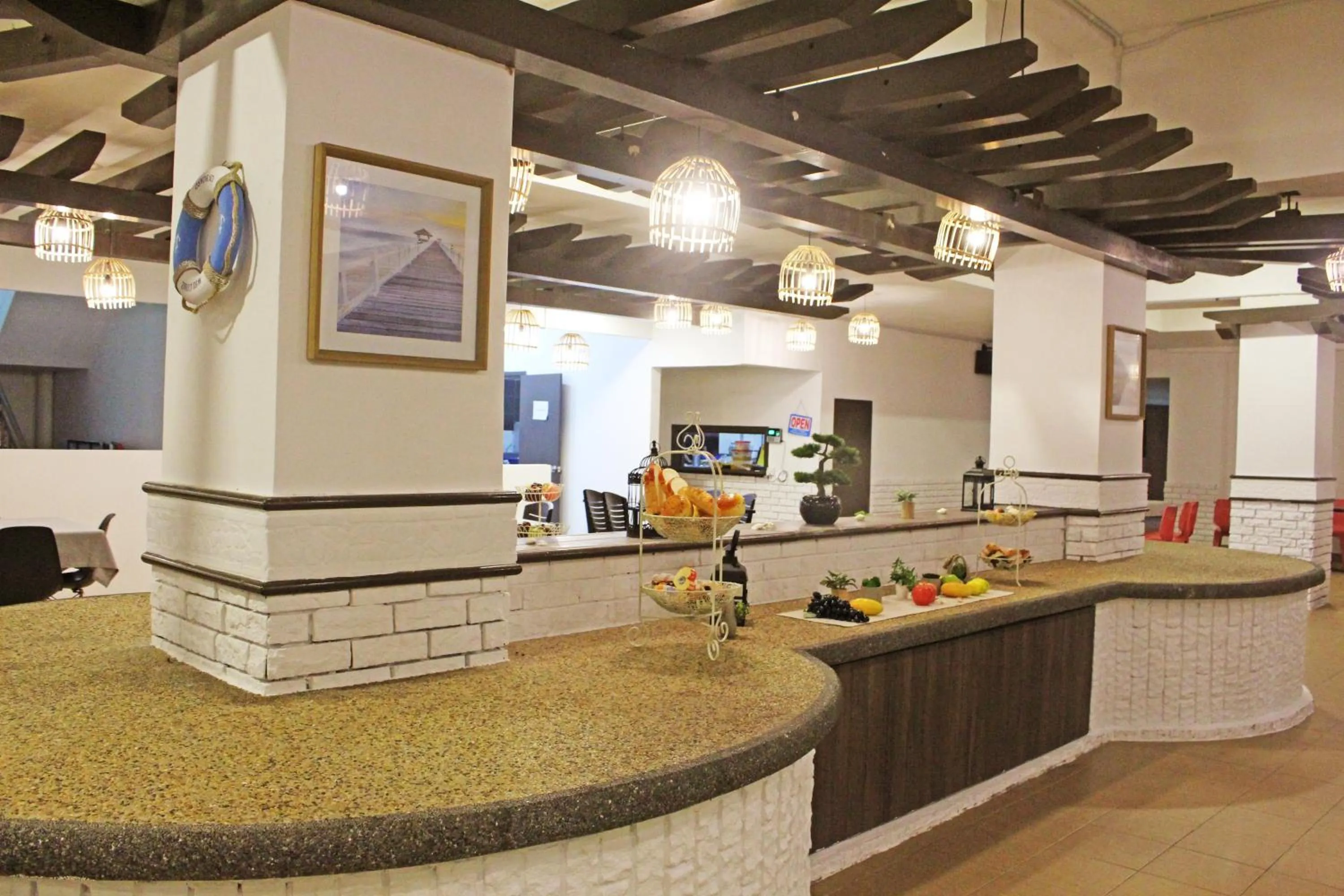 Restaurant/places to eat in Tiara Desaru Seaview Residence