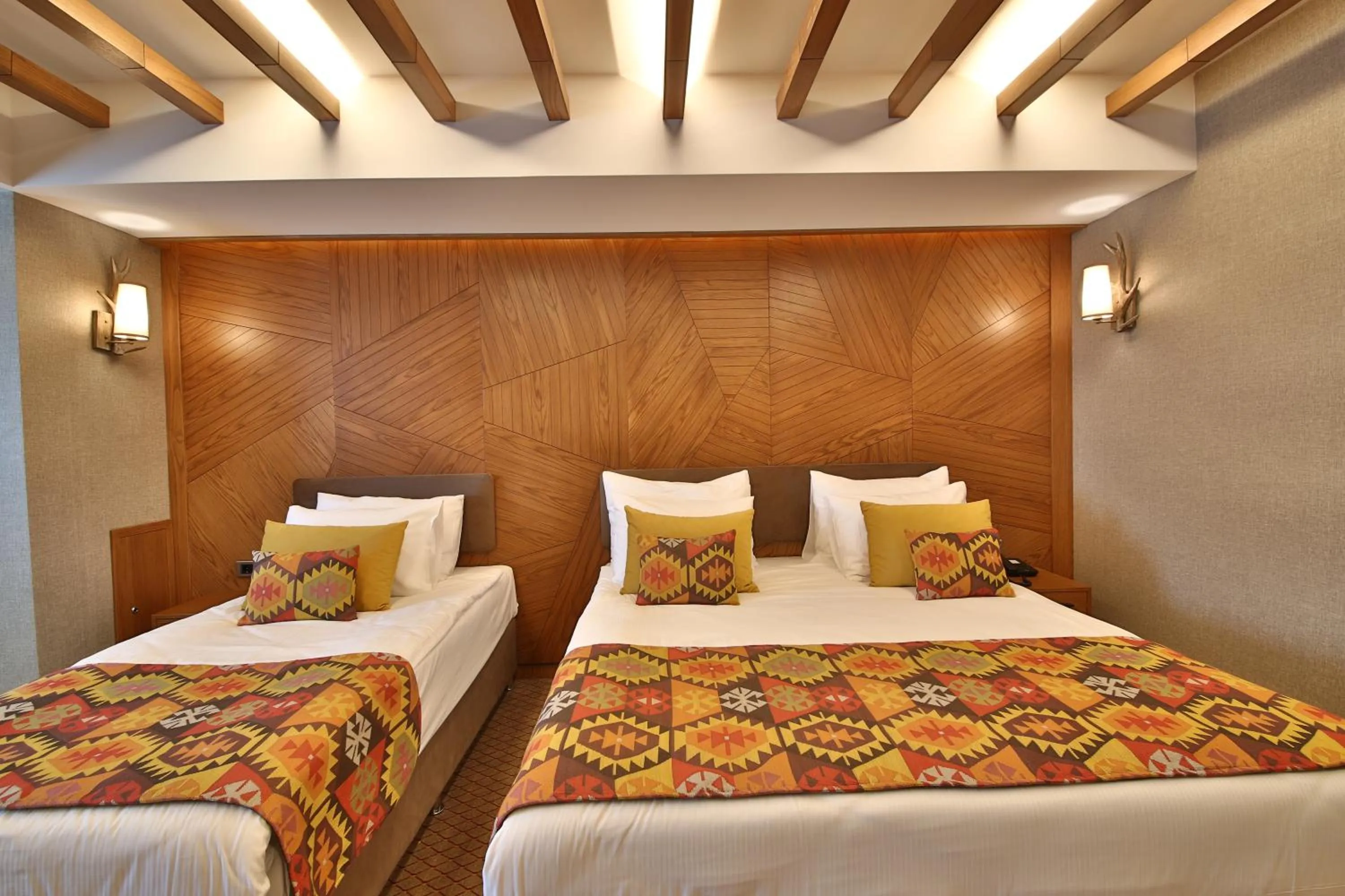 Photo of the whole room, Bed in Bof Hotels Uludağ Ski&Luxury Resort All Inclusive